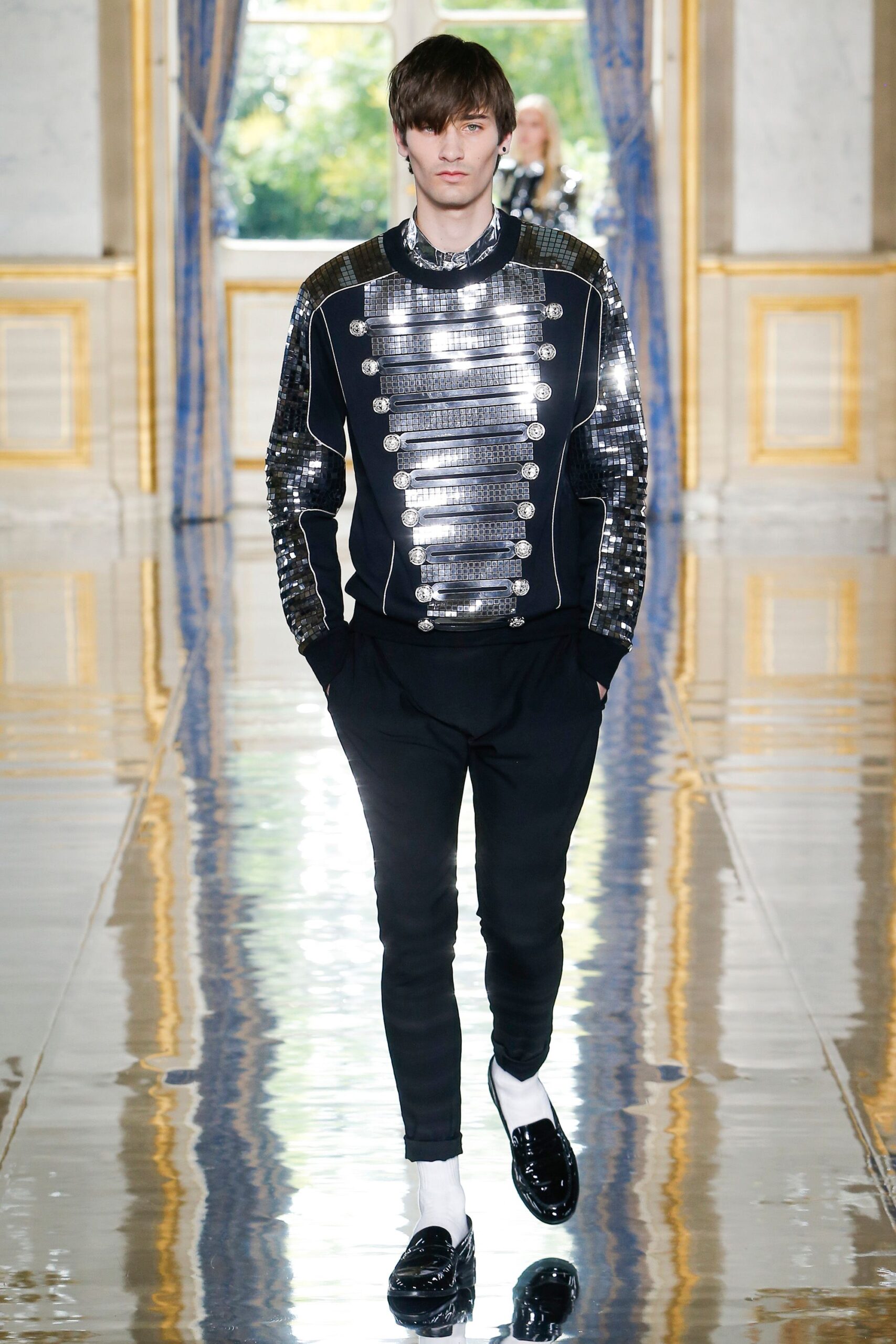 Balmain S/S 19 Menswear Look 1283