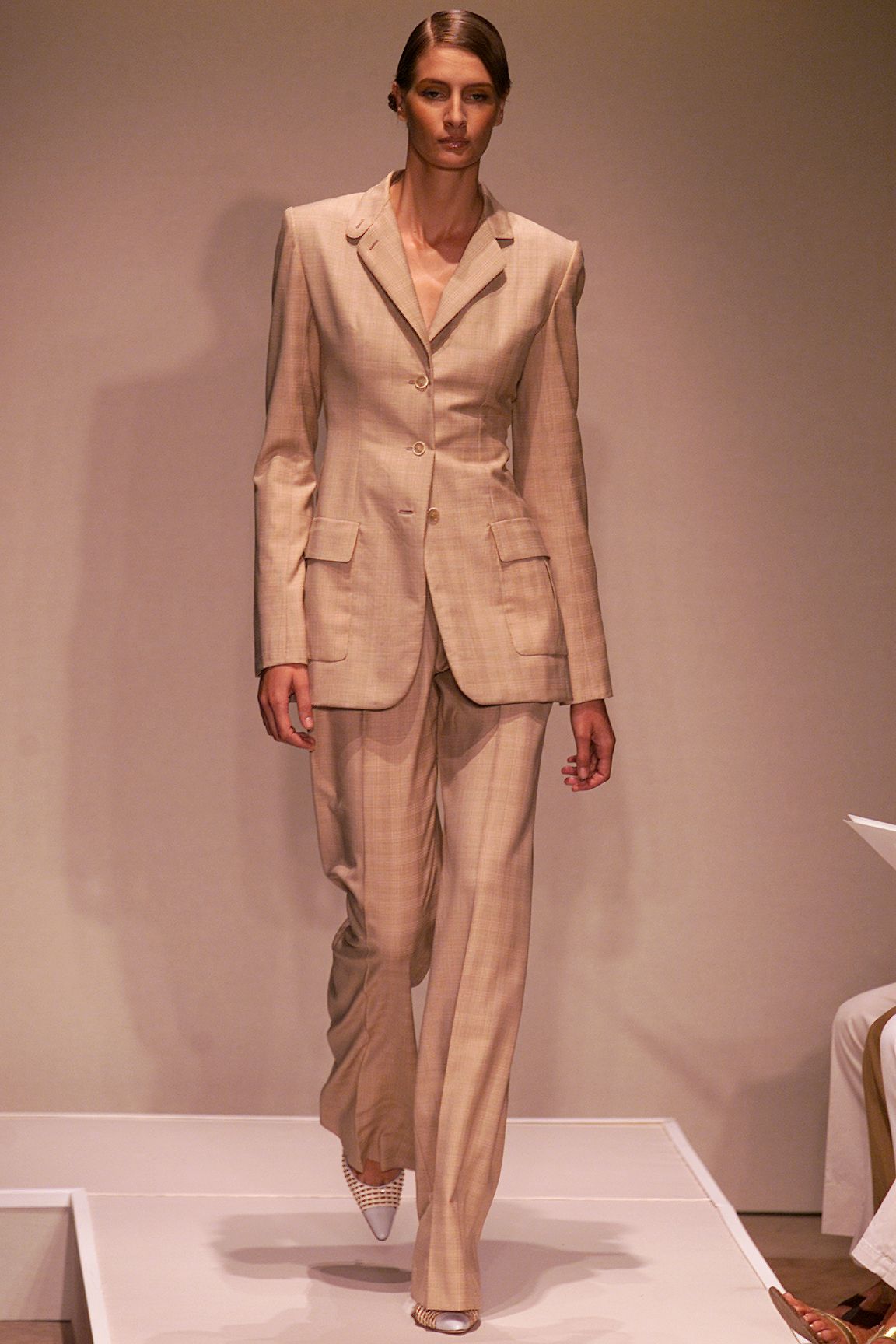 Bill Blass S/S 02 Look 40