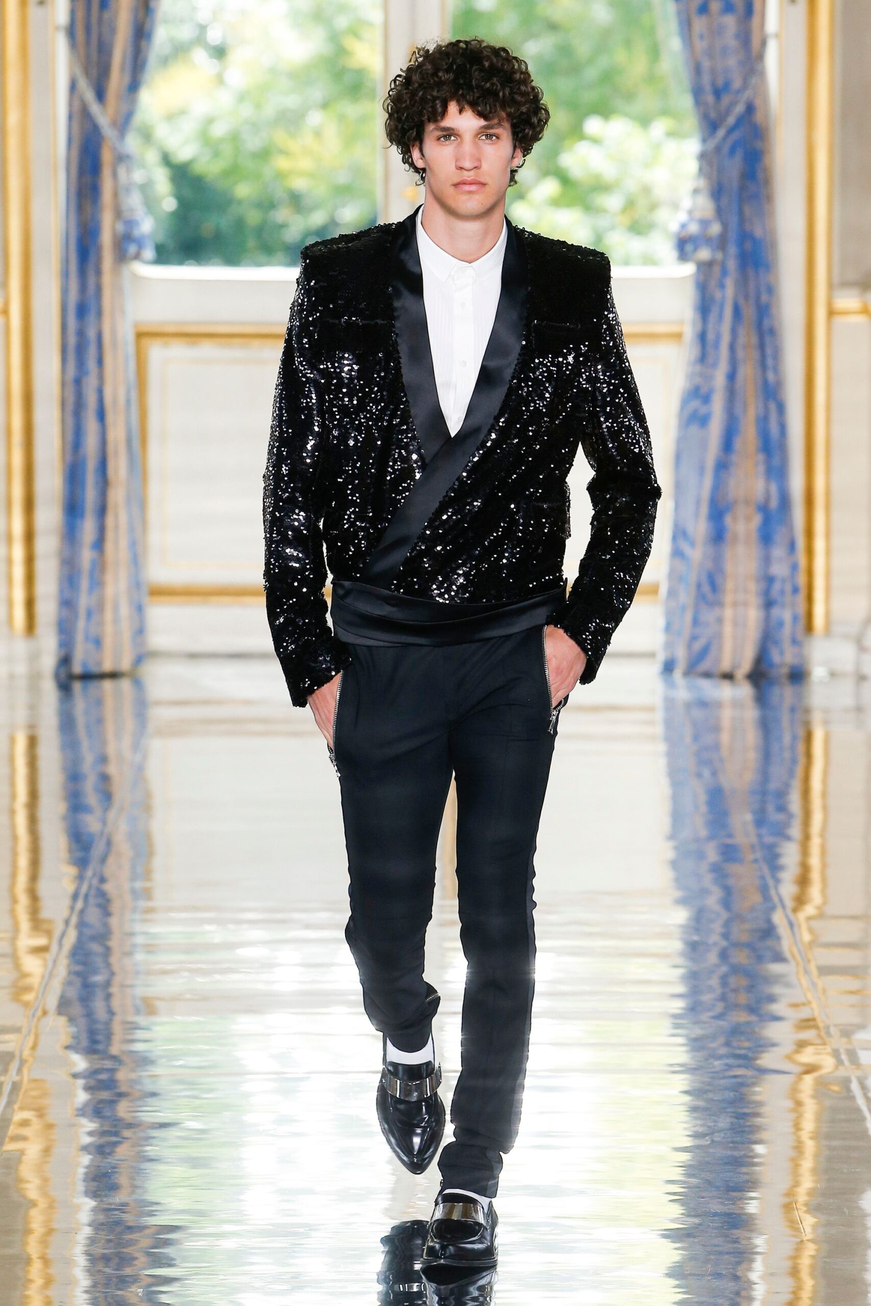 Balmain S/S 19 Menswear Look 1308