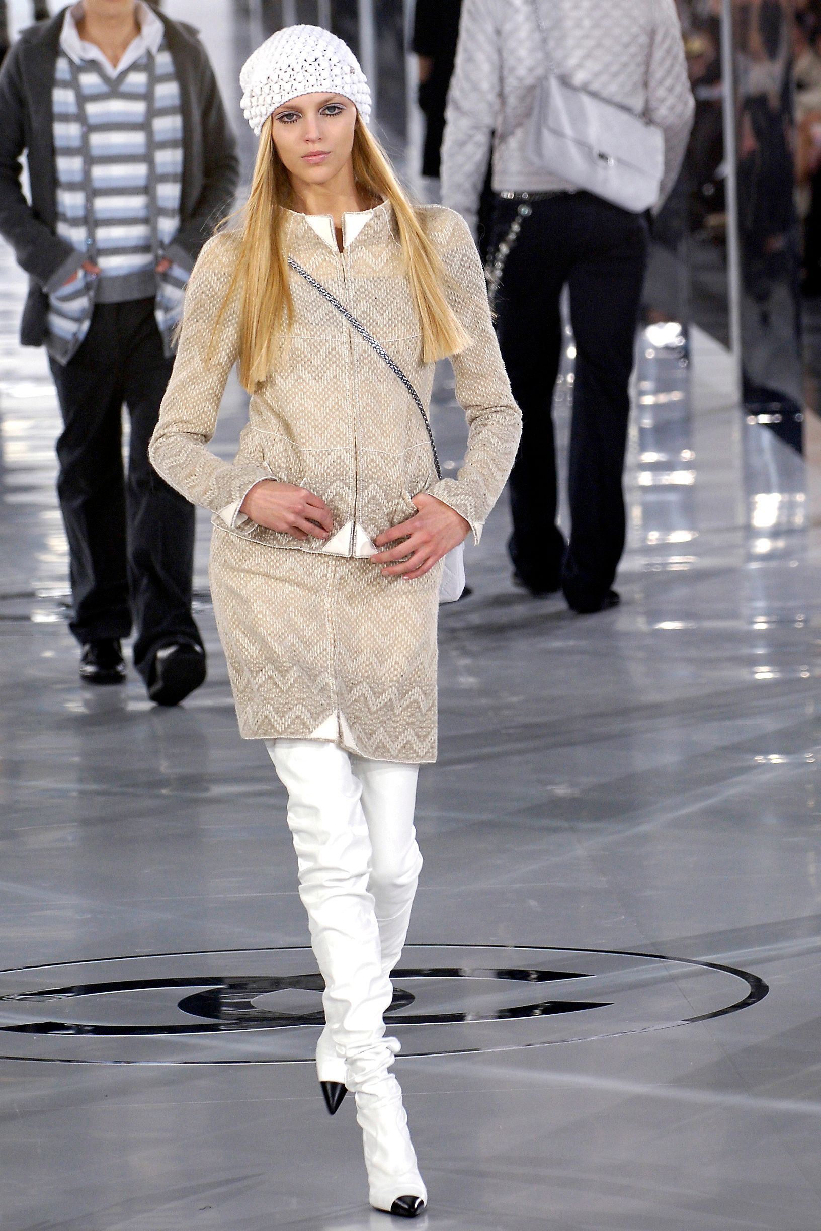 Chanel F/W 05 Look 150