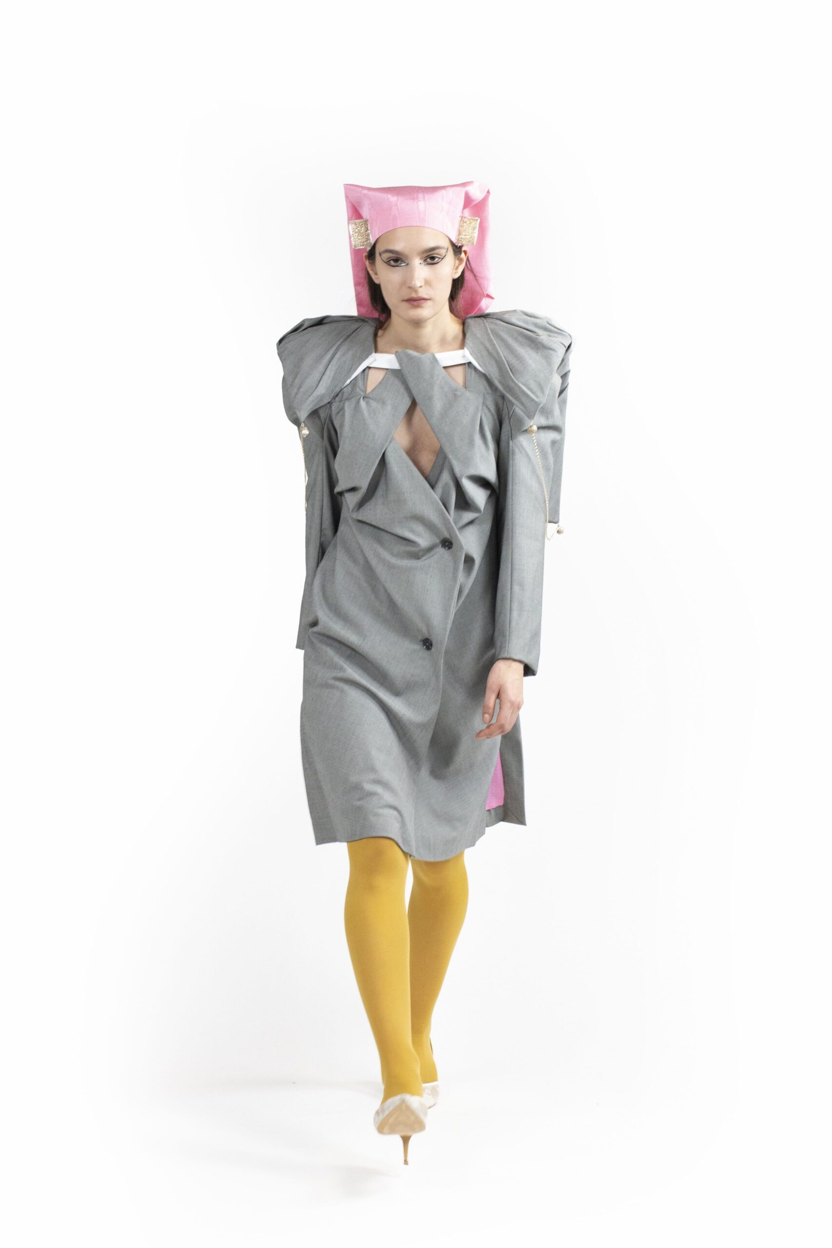 Central Saint Martins M.A. F/W 21 Look 1757