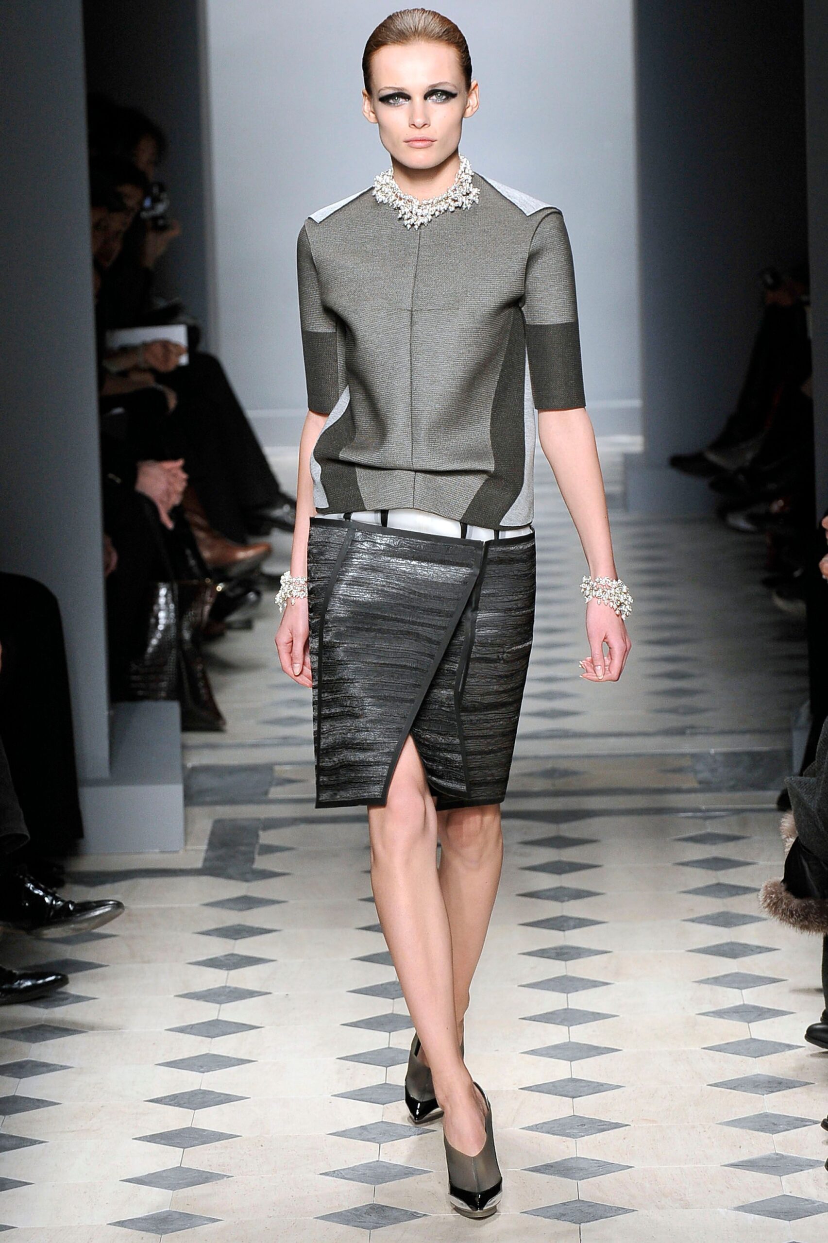 Balenciaga F/W 08 Look 63