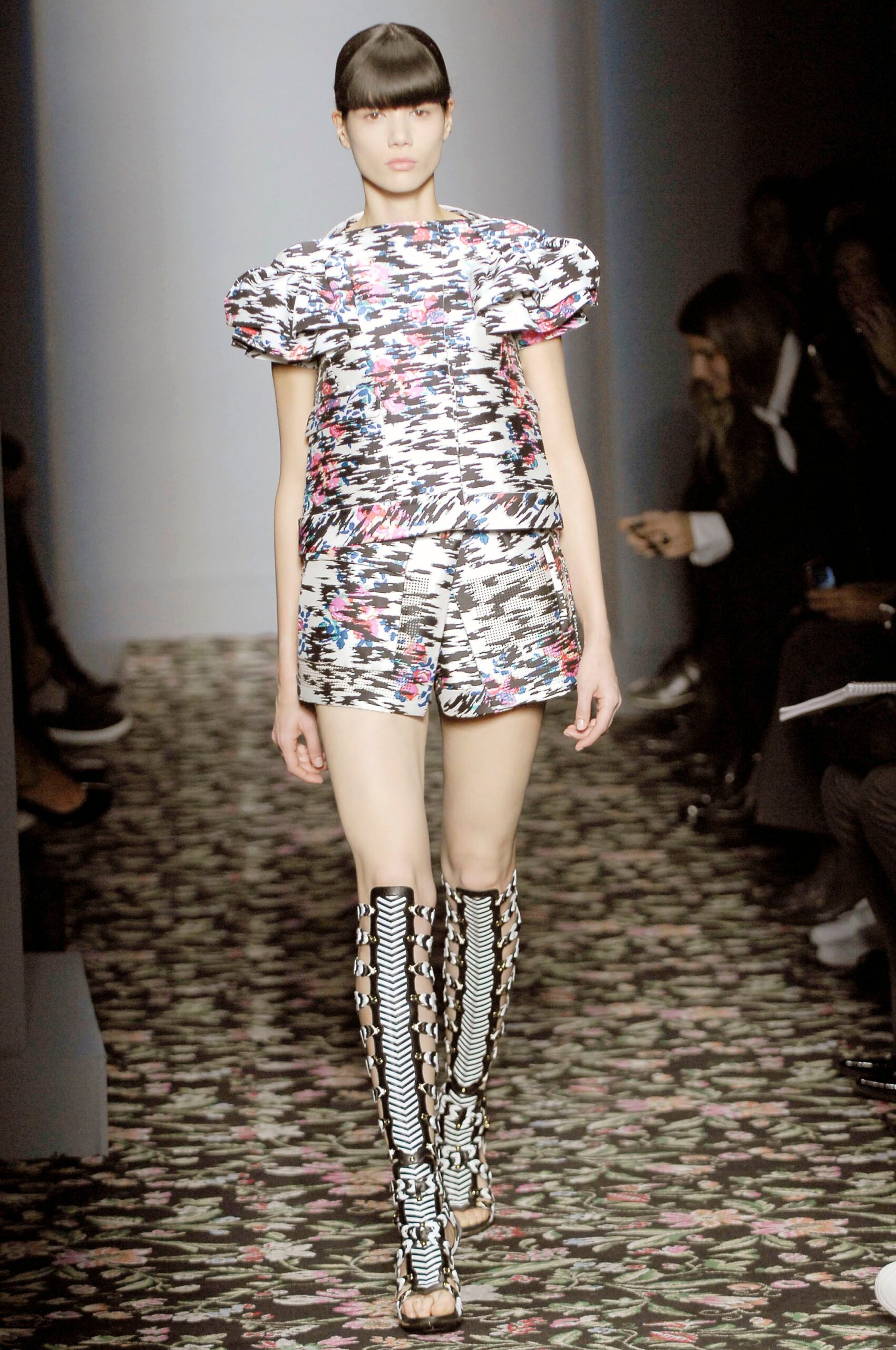 Balenciaga S/S 08 Look 85