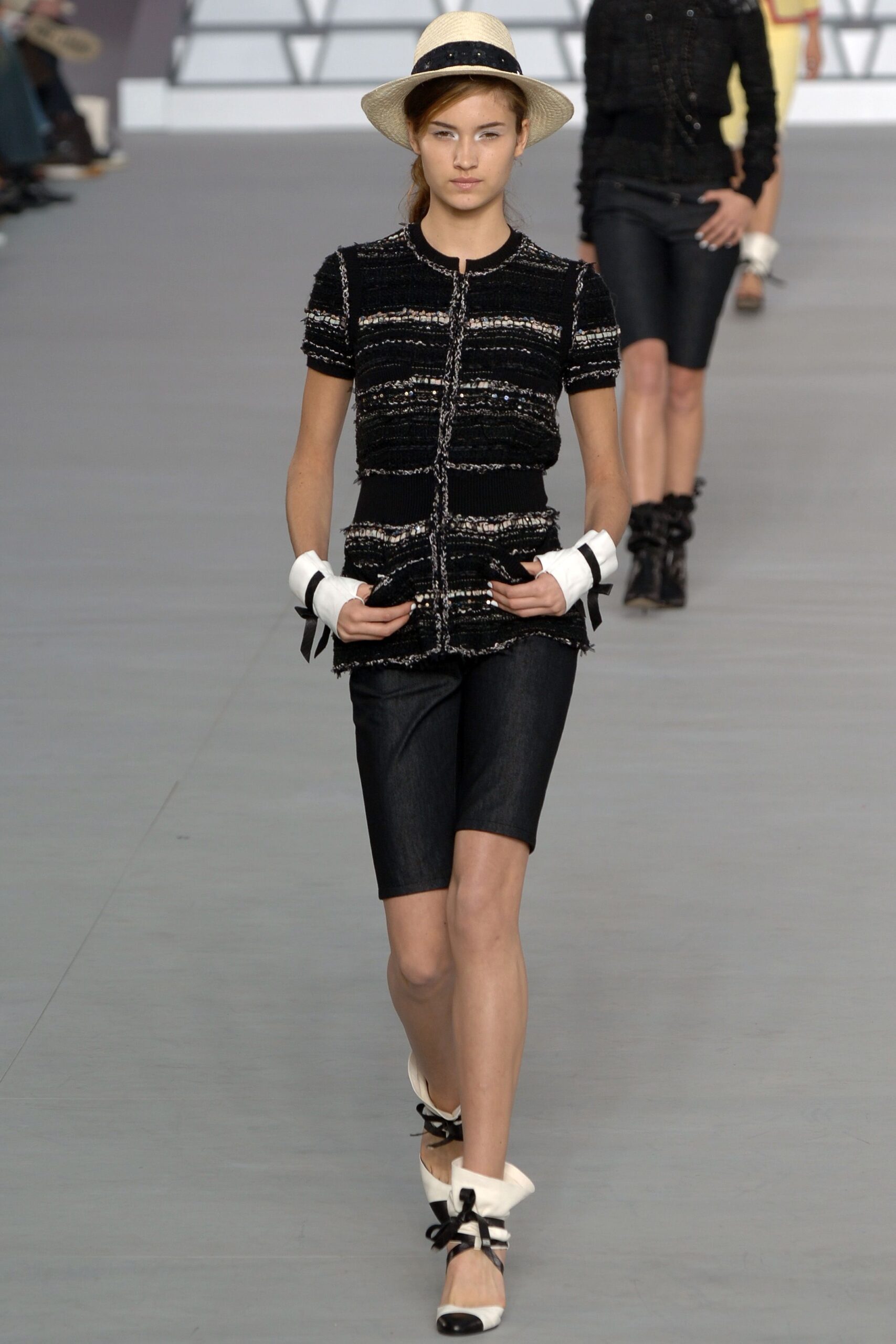 Chanel S/S 06 Look 80