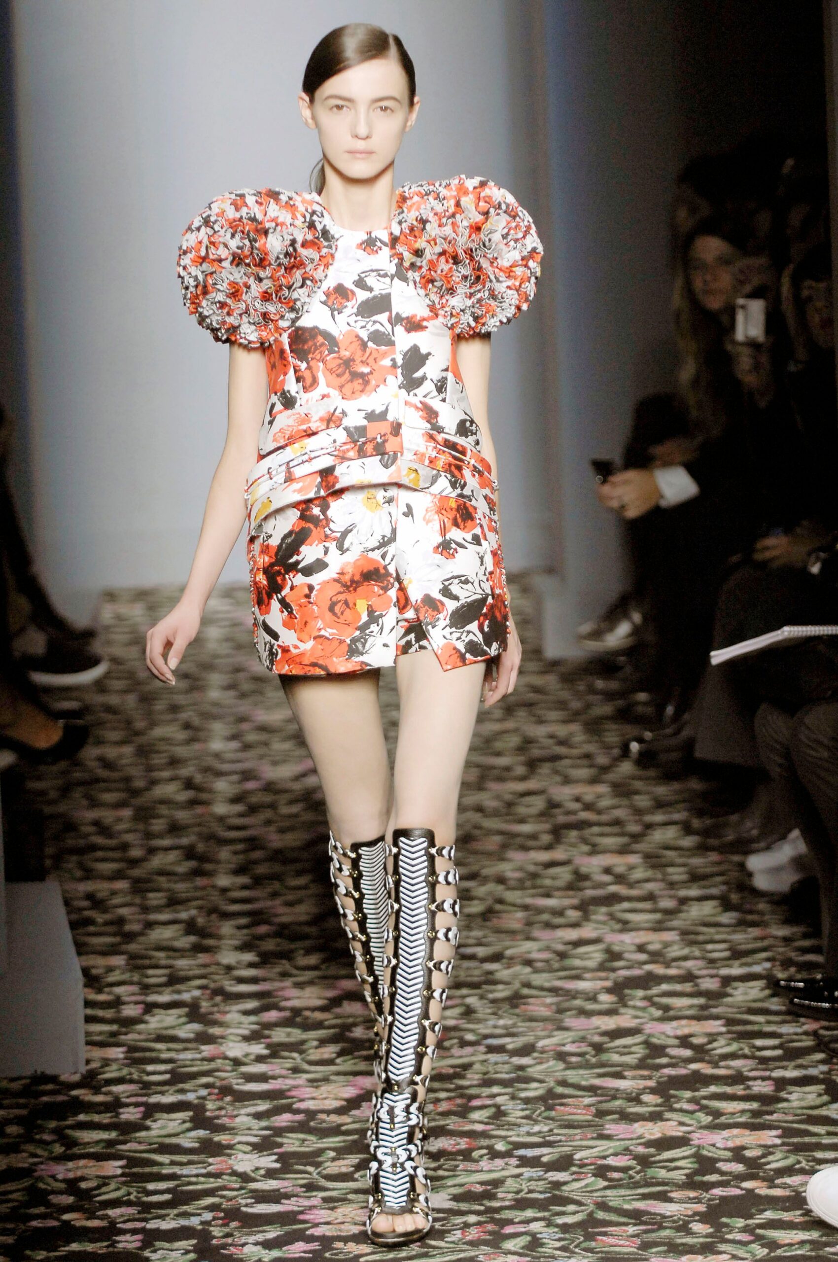 Balenciaga S/S 08 Look 92