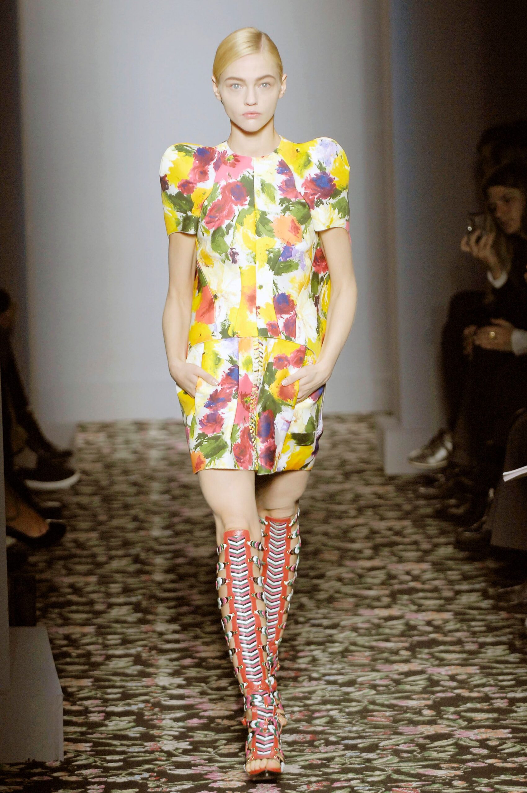 Balenciaga S/S 08 Look 106
