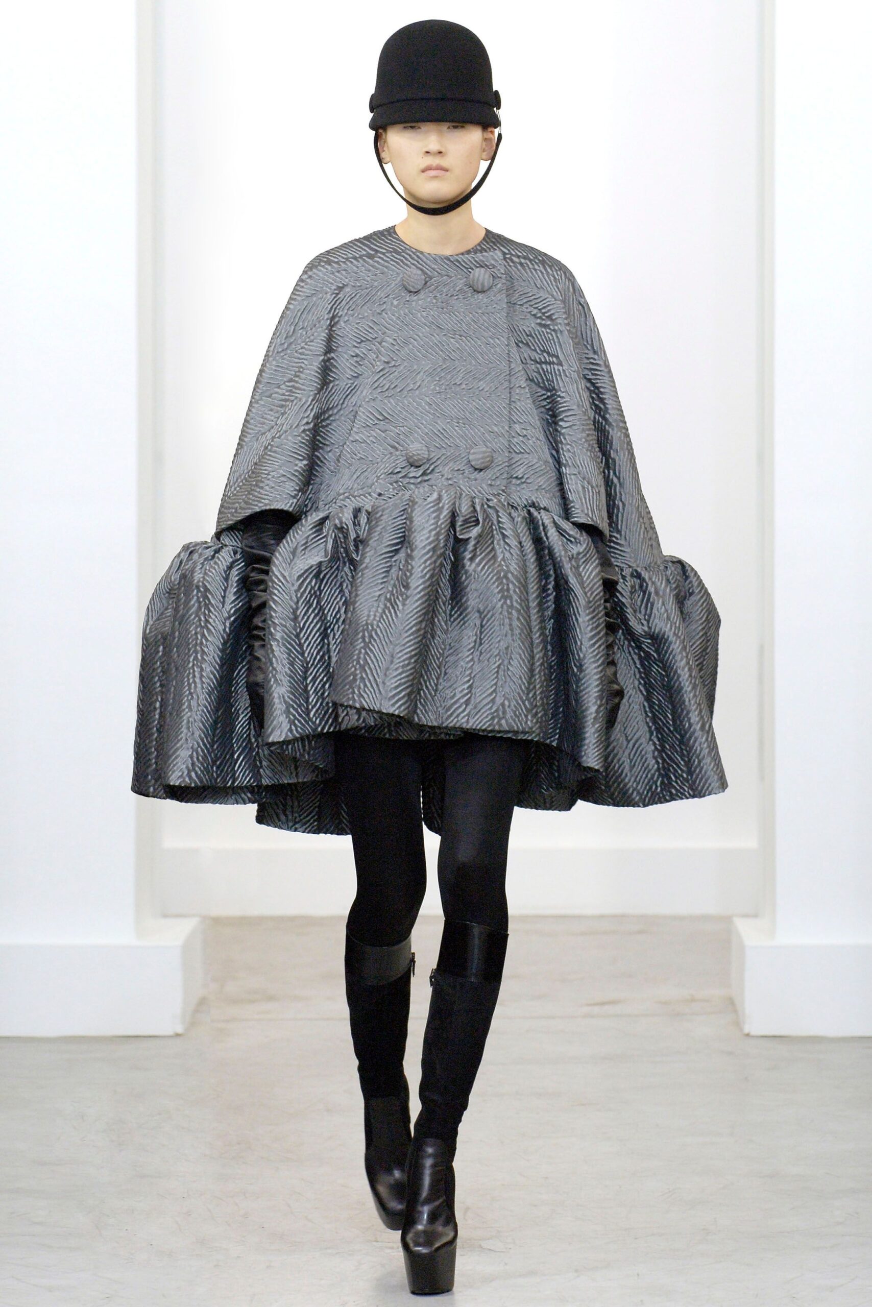 Balenciaga F/W 06 Look 156