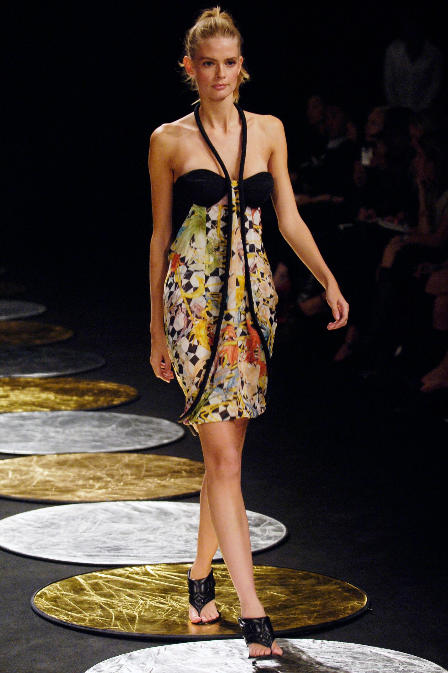 Chalayan S/S 06 Look 148
