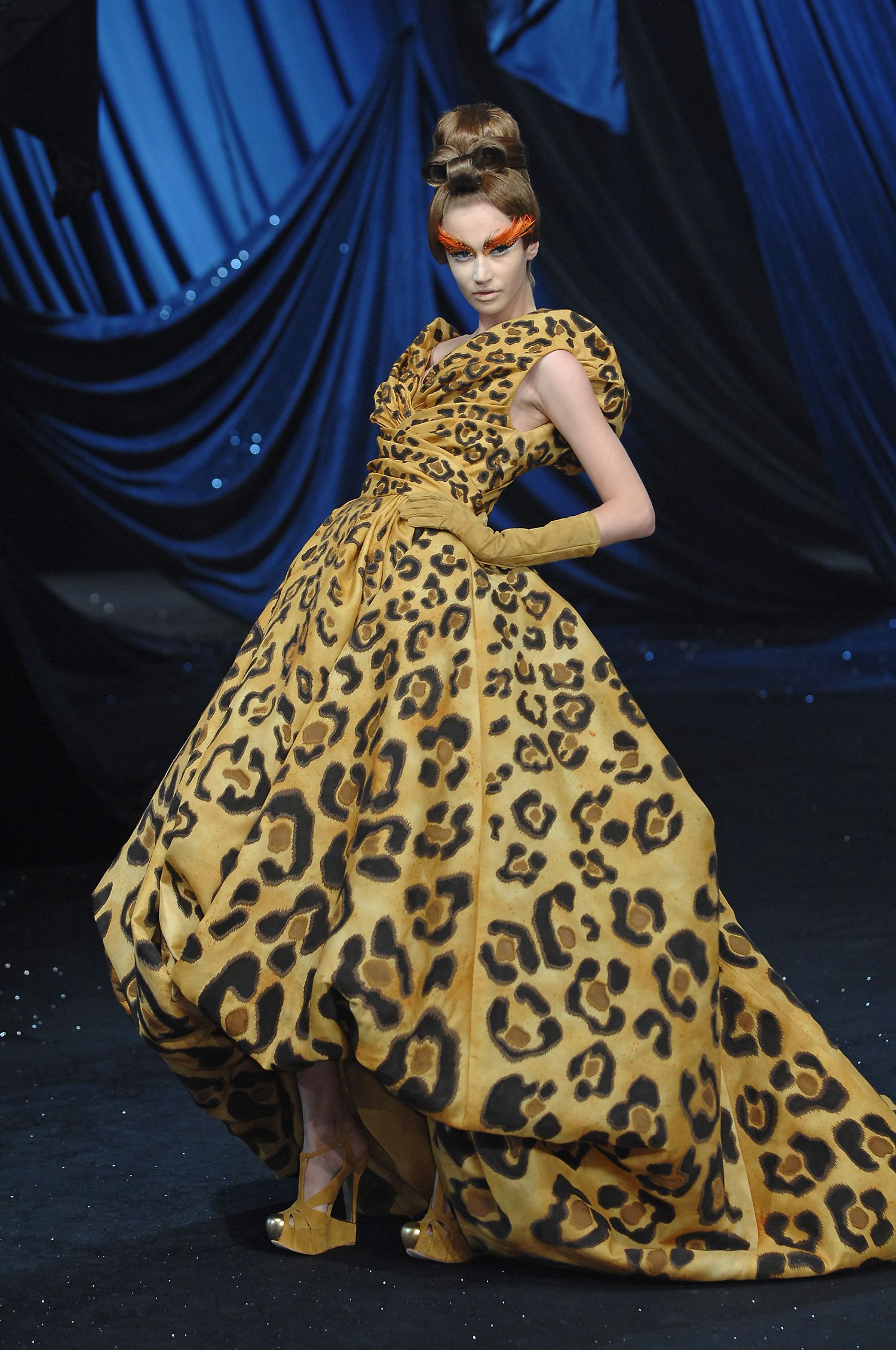 Christian Dior S/S 08 Couture Look 125