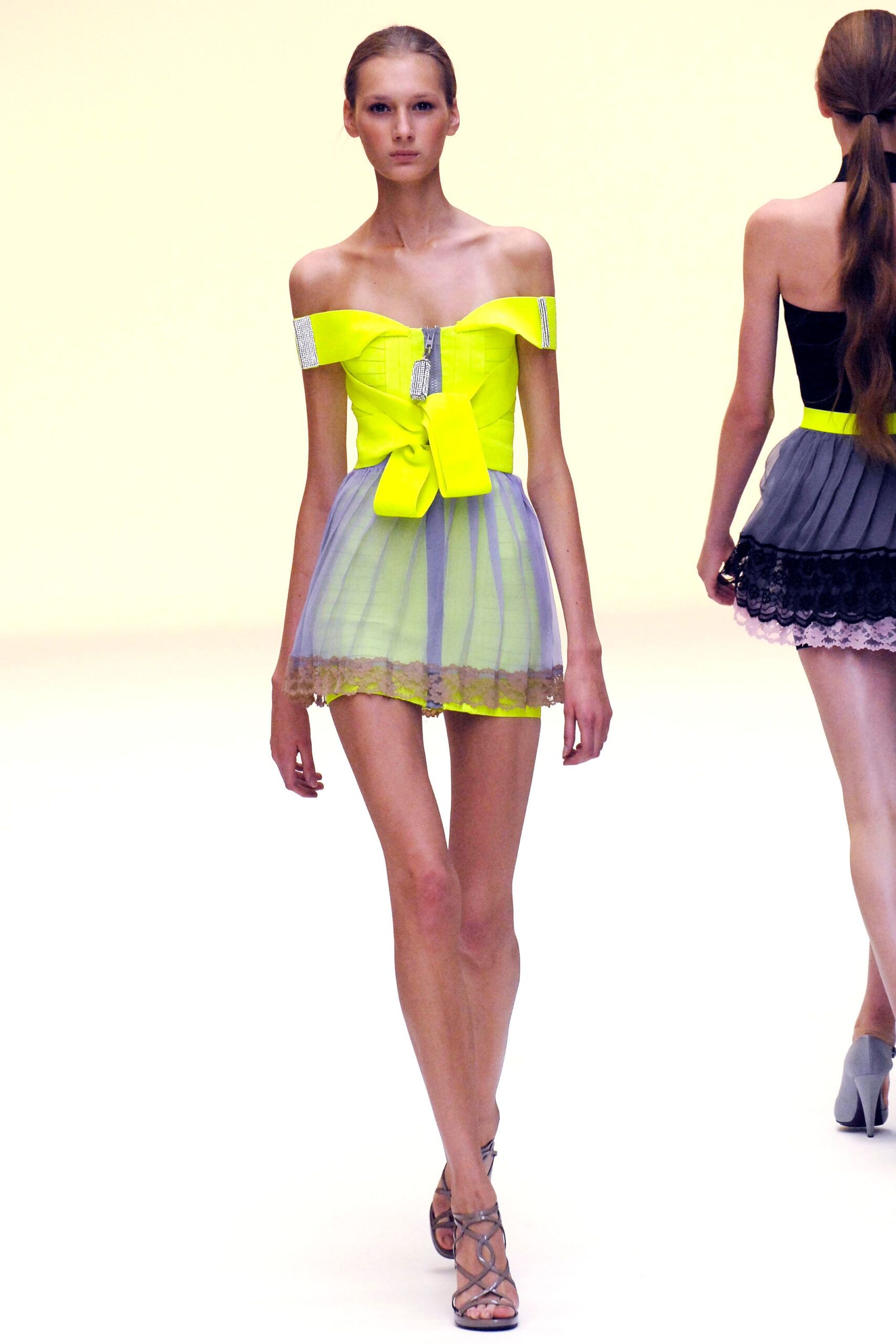 Christopher Kane S/S 07 Look 133