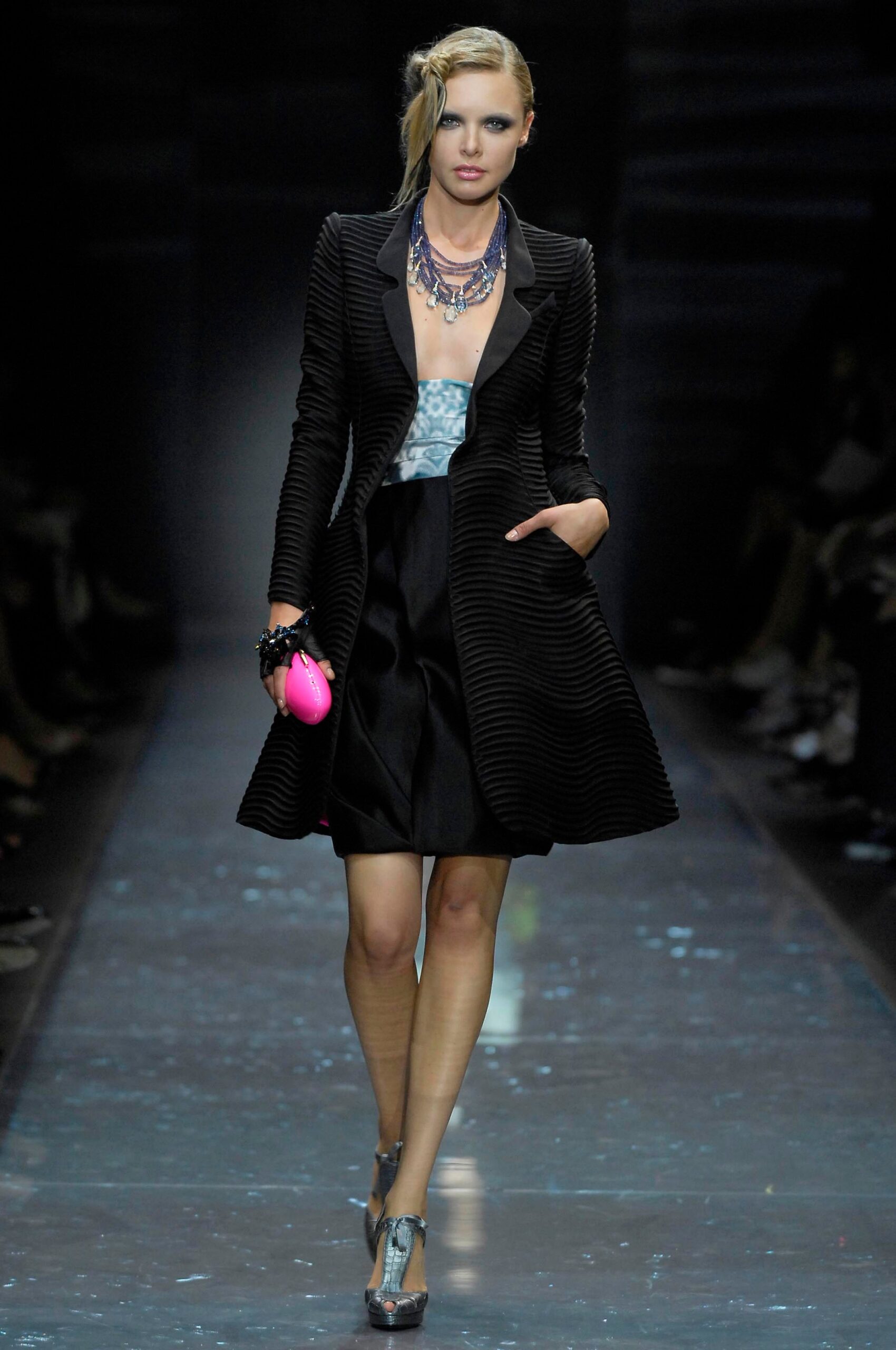 Armani Privé F/W 07 Couture Look 129