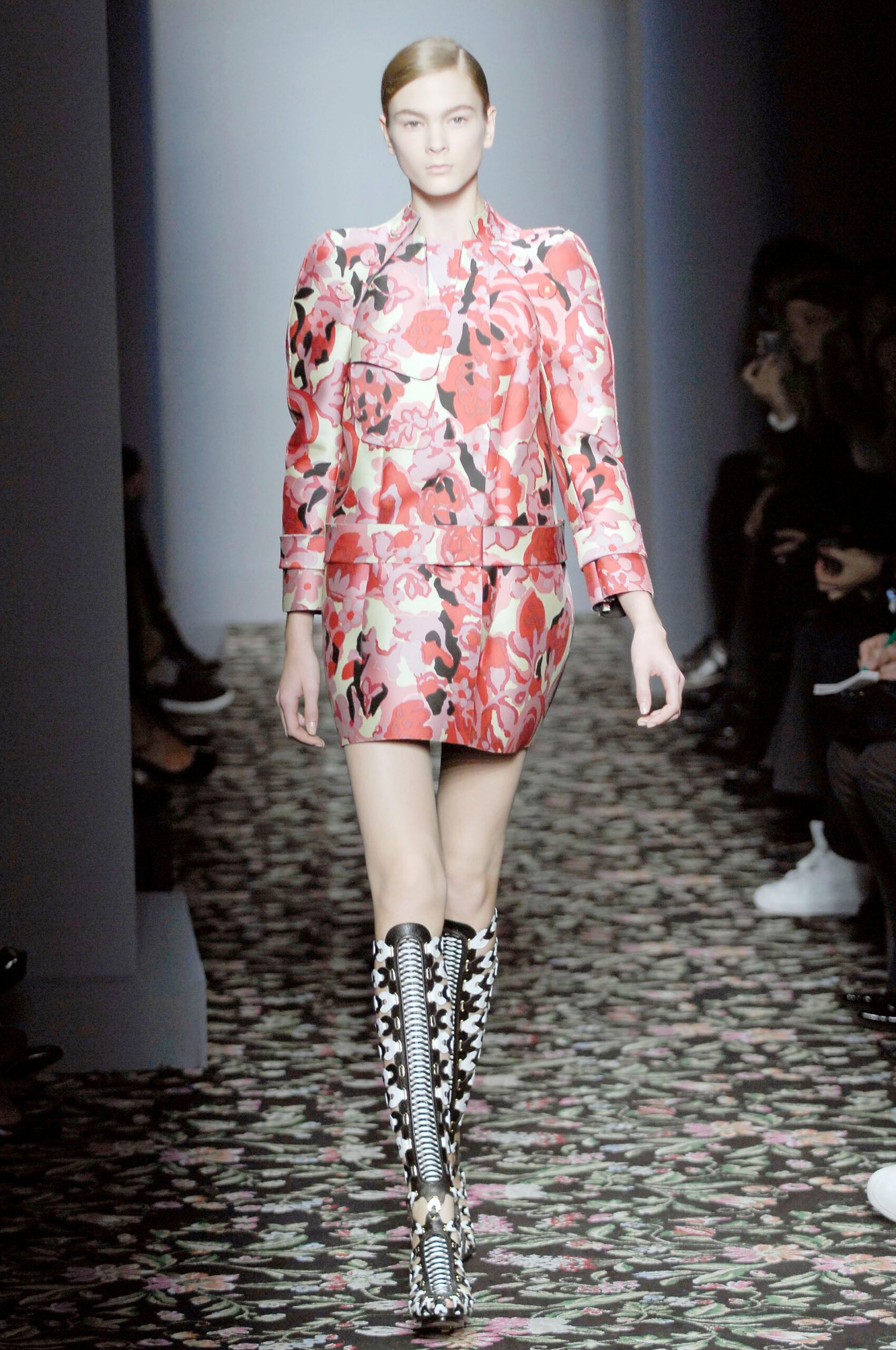 Balenciaga S/S 08 Look 136