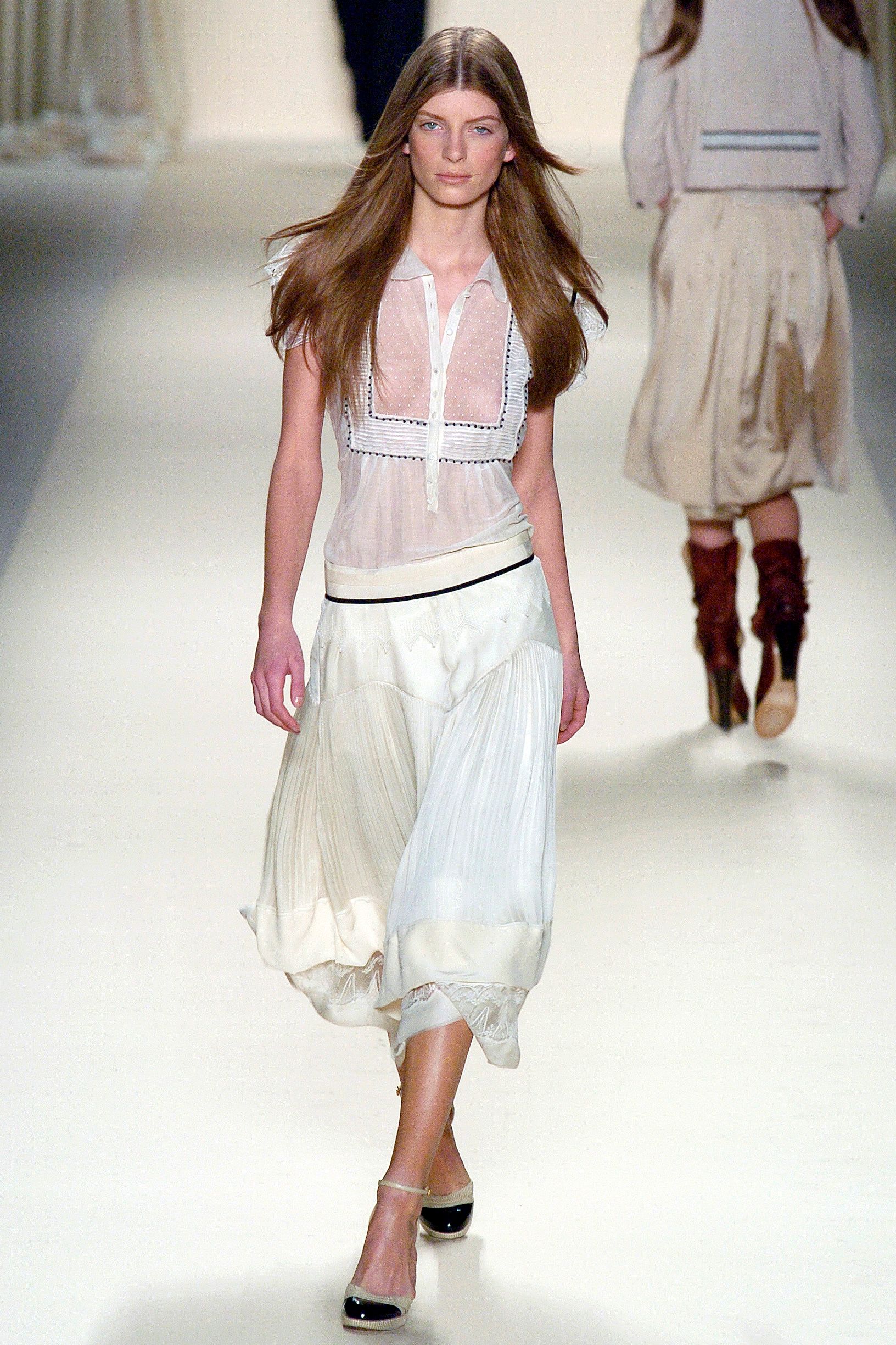 Chloé F/W 05 Look 235