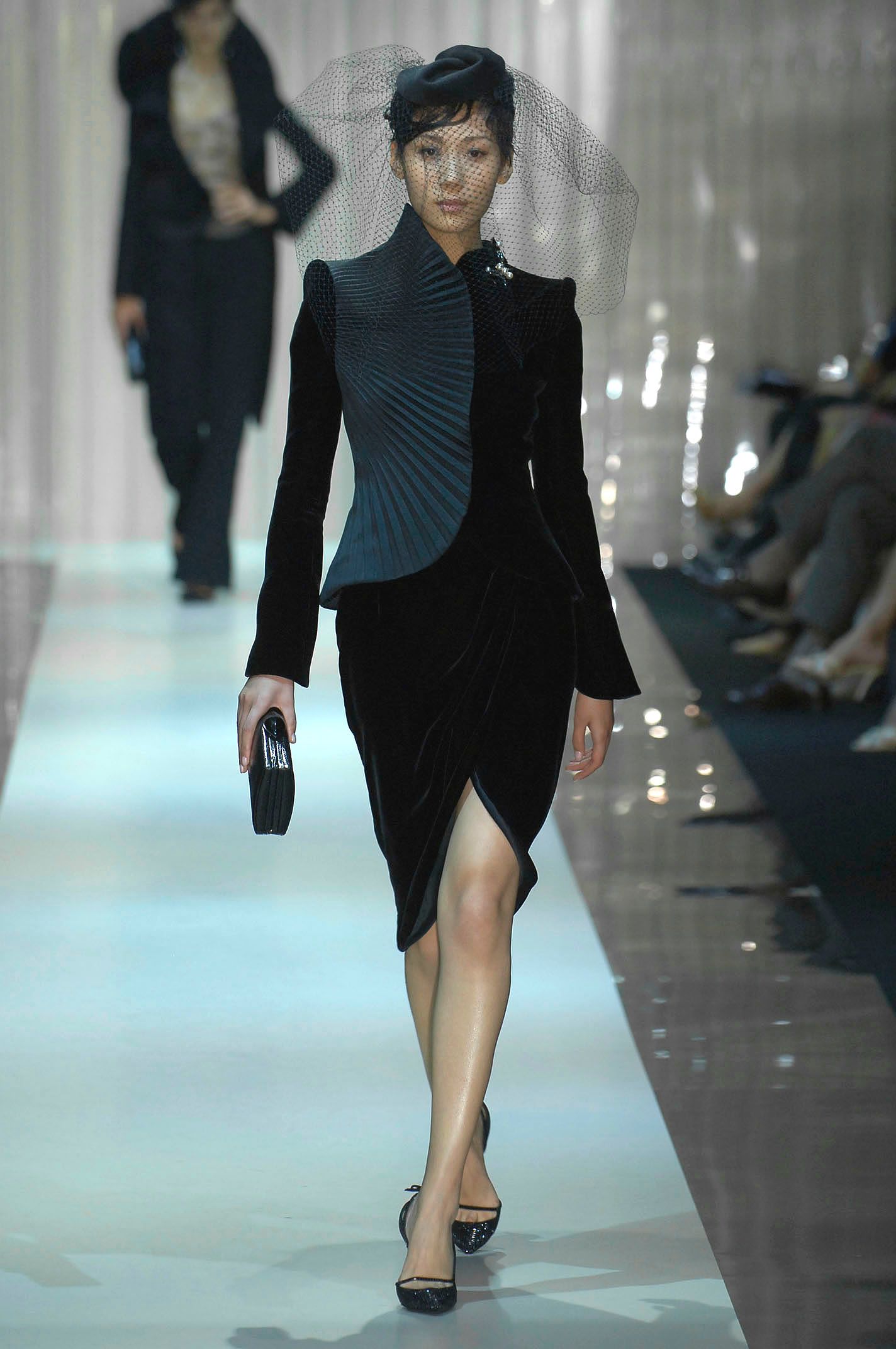 Armani Privé F/W 06 Couture Look 161