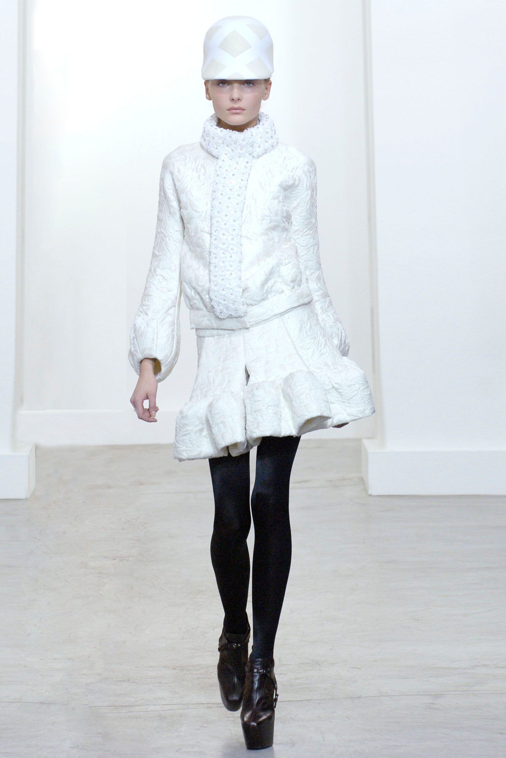 Balenciaga F/W 06 Look 212