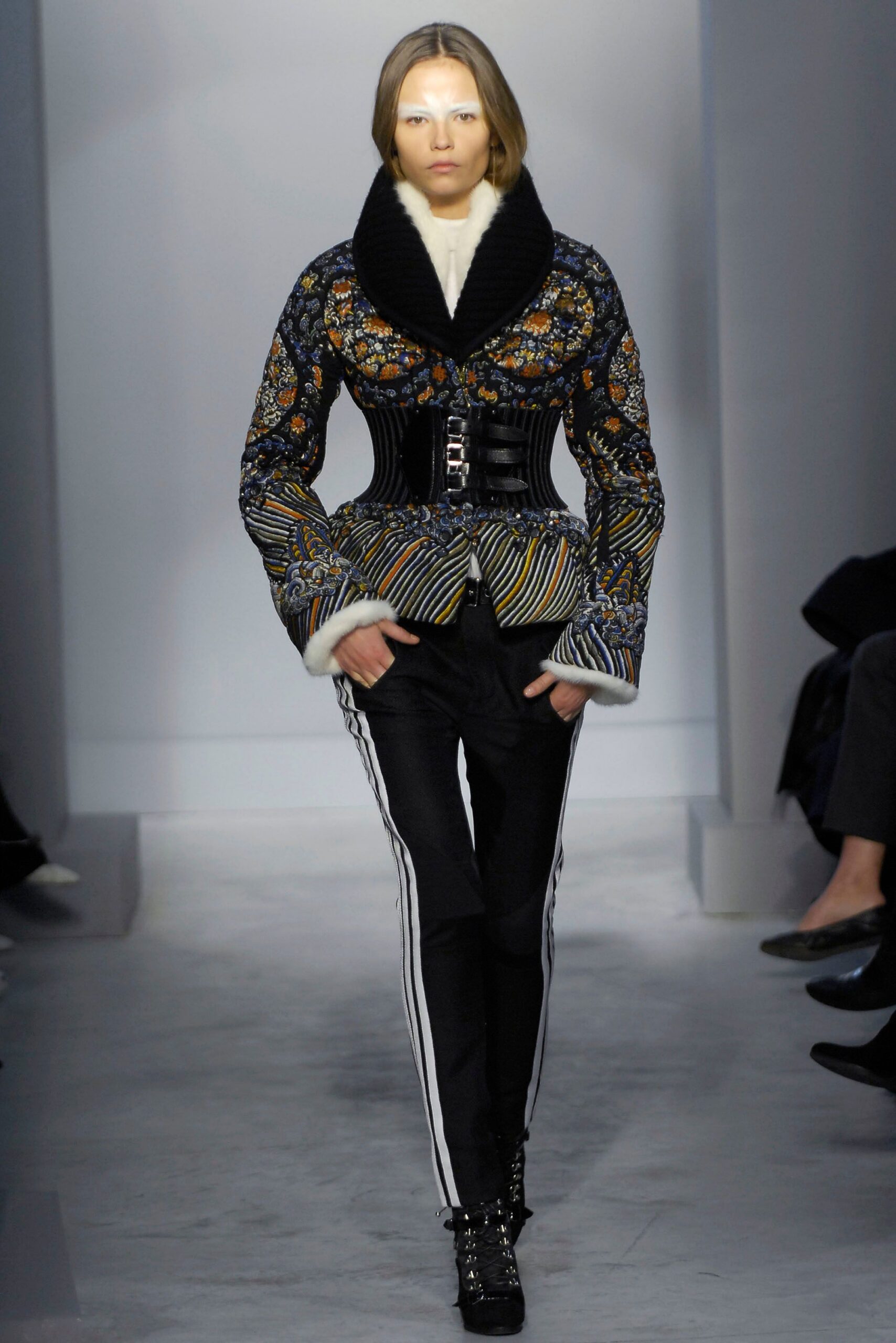Balenciaga F/W 07 Look 137
