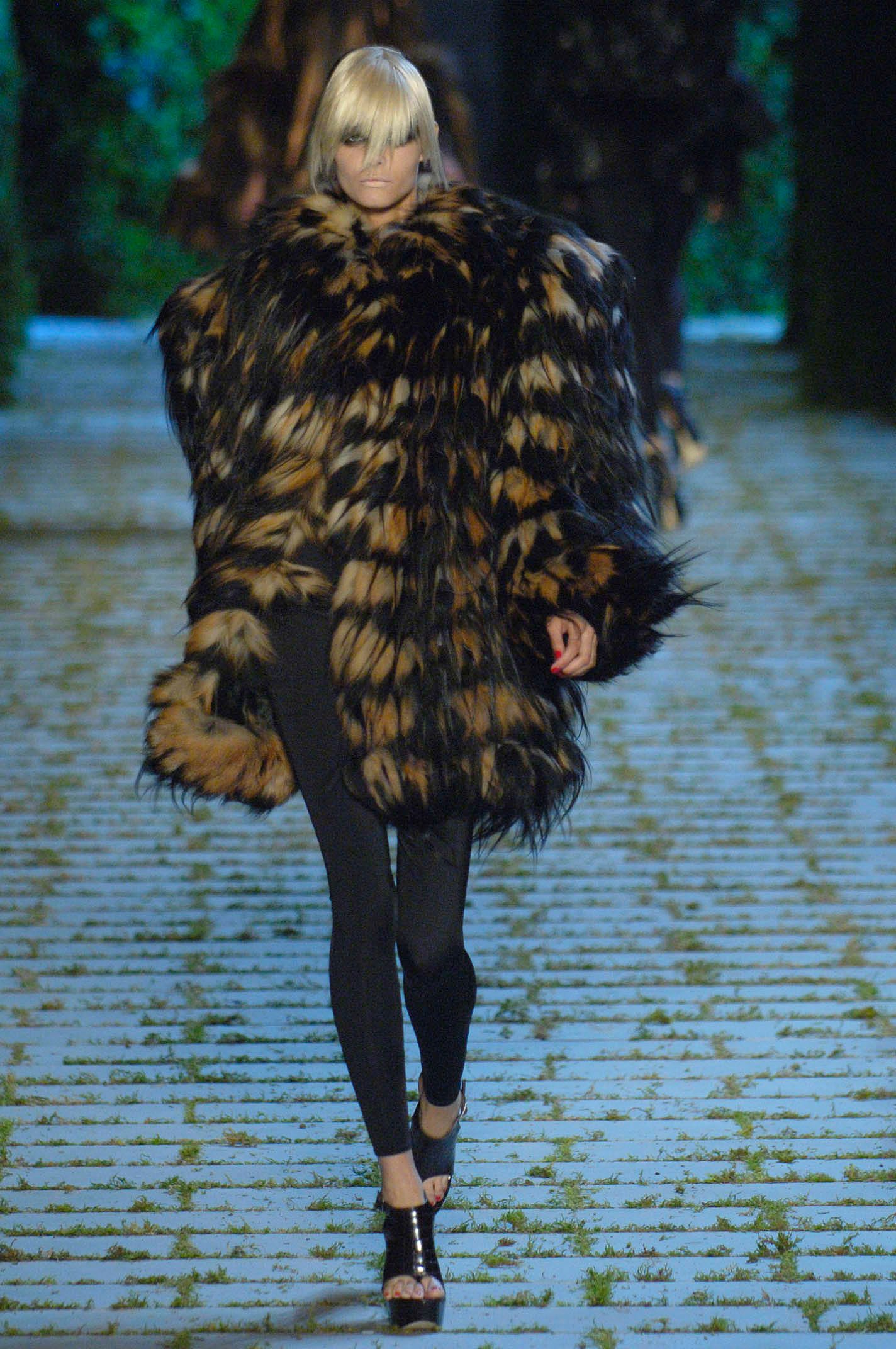 Christian Dior F/W 06 Couture Look 138