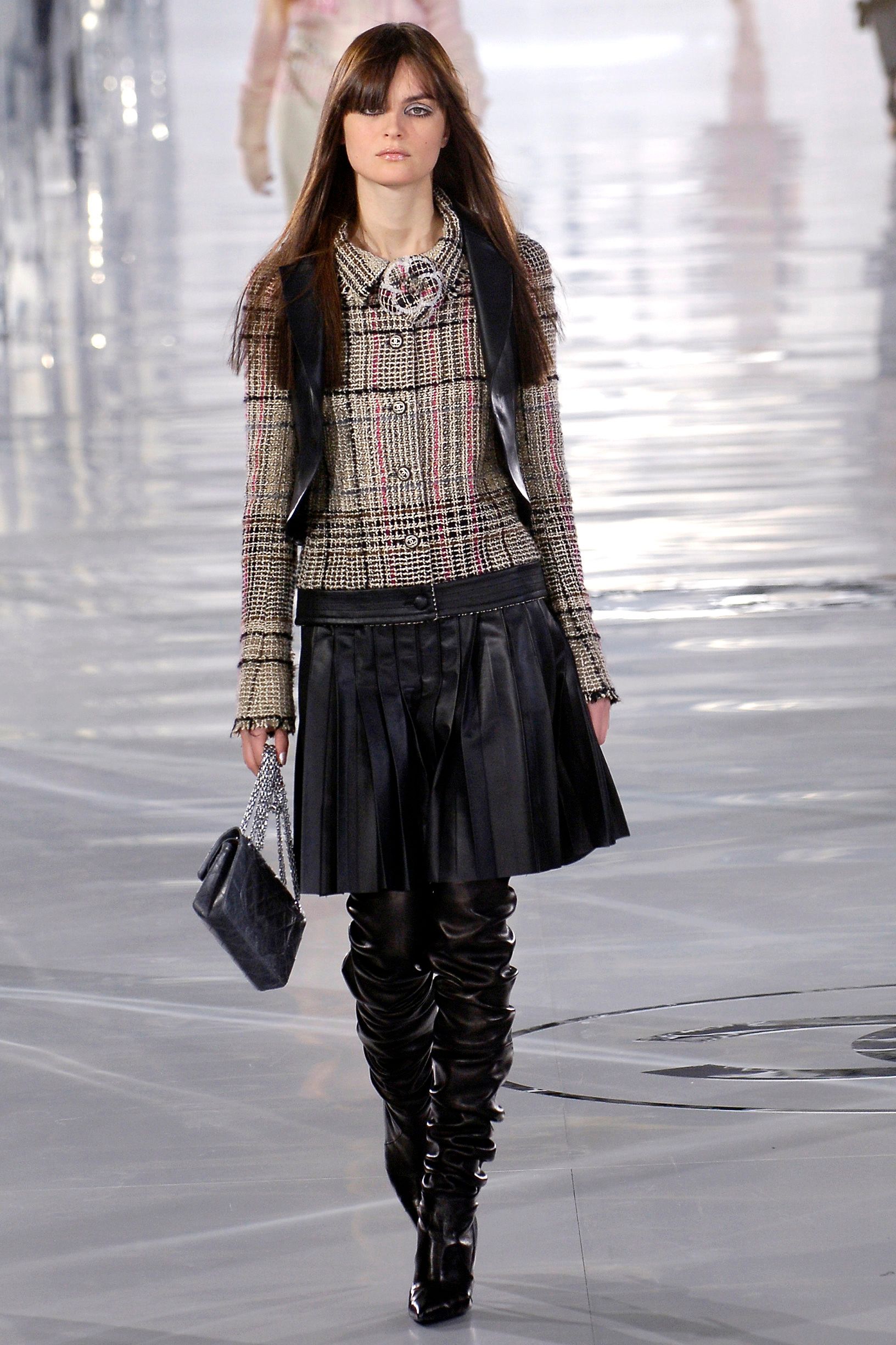 Chanel F/W 05 Look 308