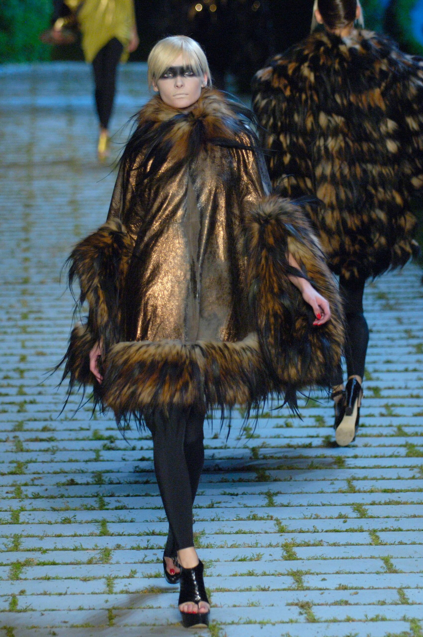 Christian Dior F/W 06 Couture Look 143