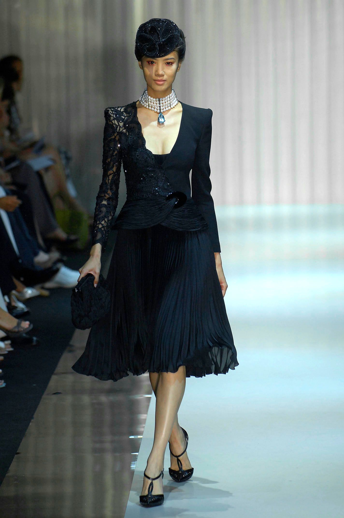 Armani Privé F/W 06 Couture Look 216
