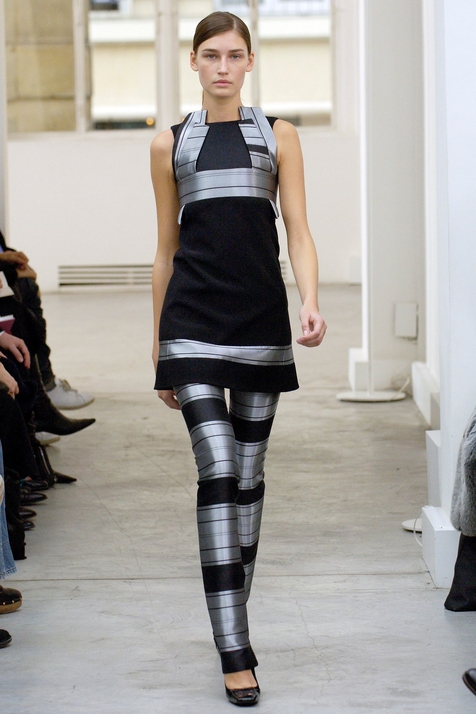 Balenciaga F/W 05 Look 246