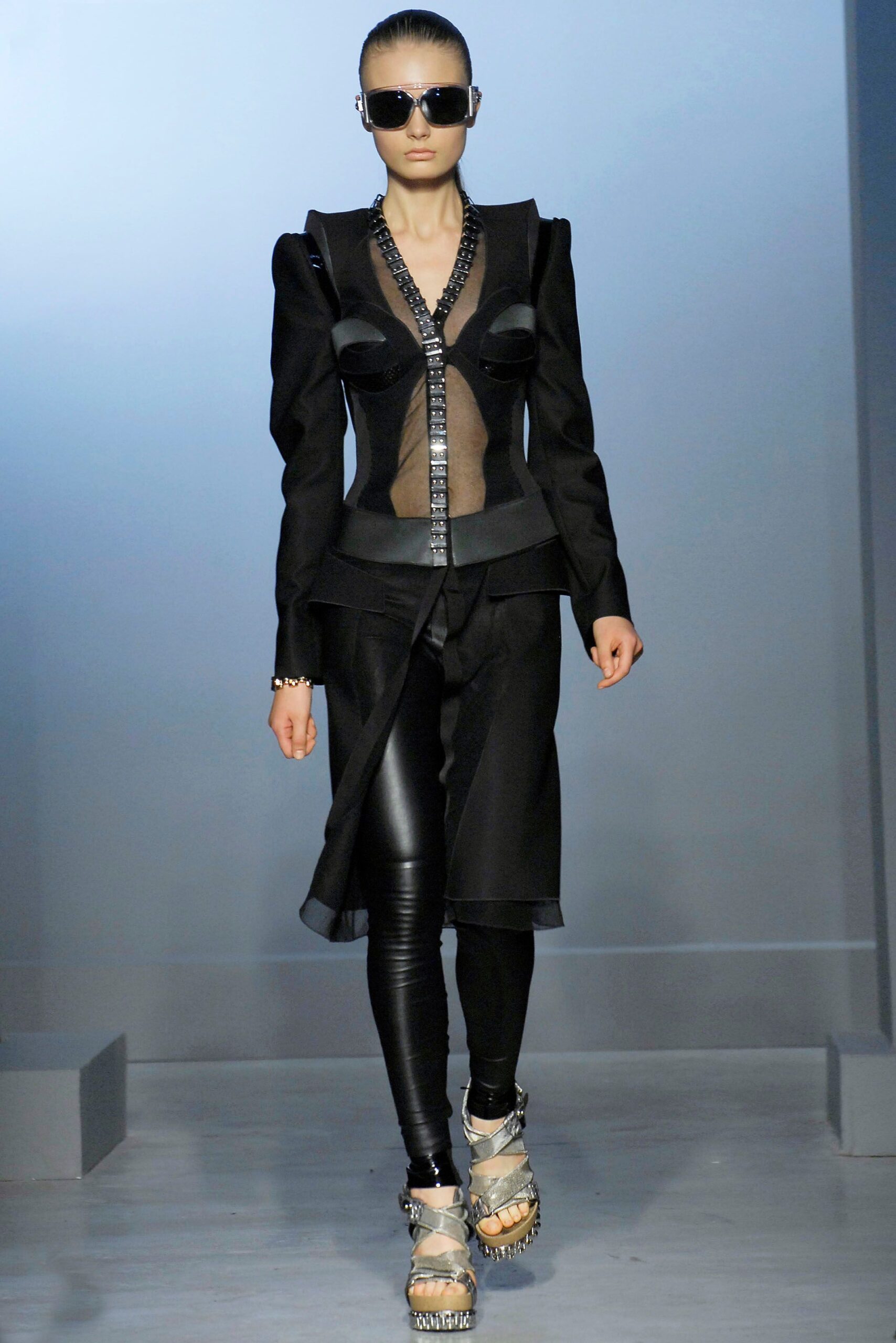 Balenciaga S/S 07 Look 245