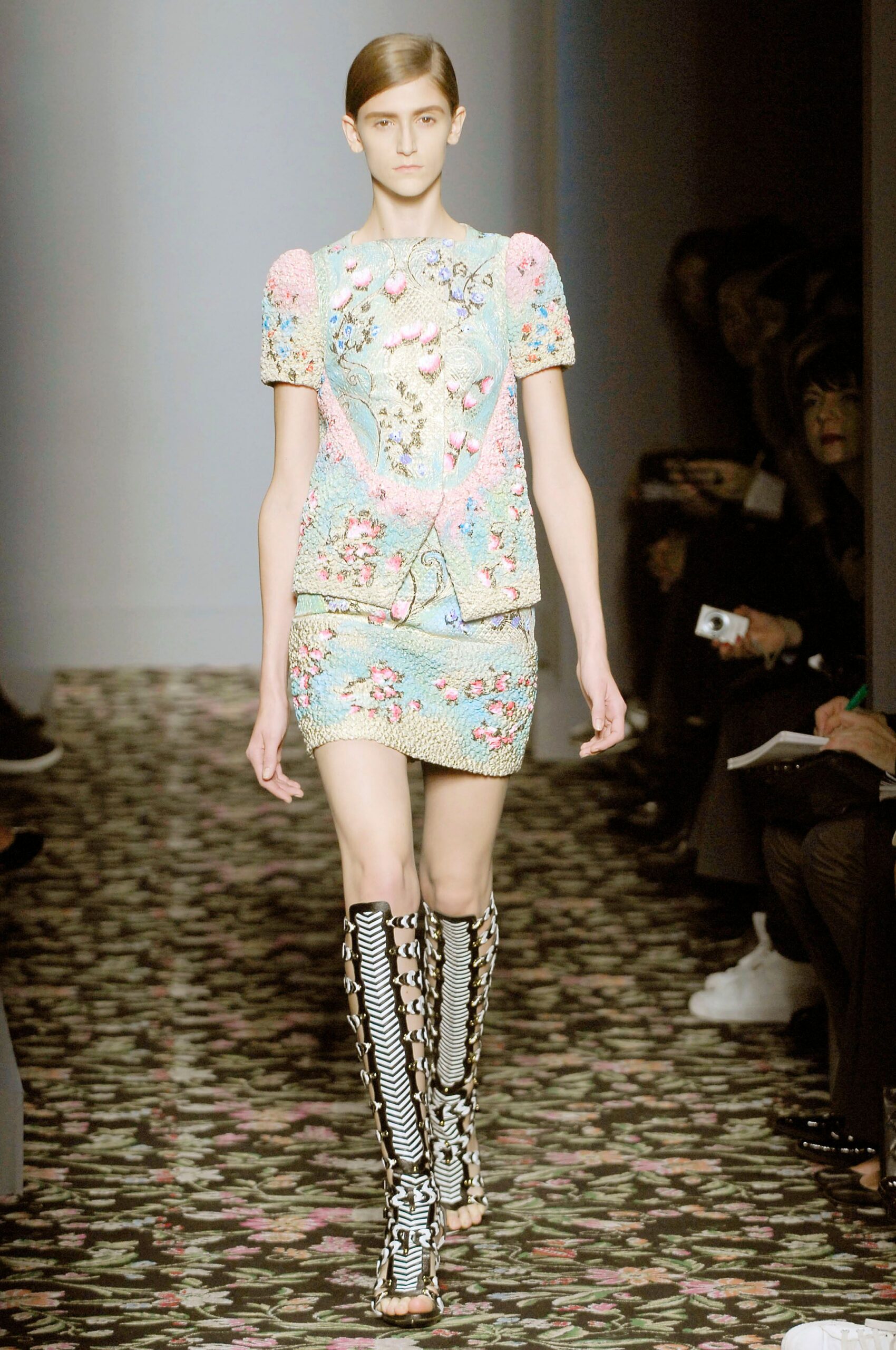 Balenciaga S/S 08 Look 194