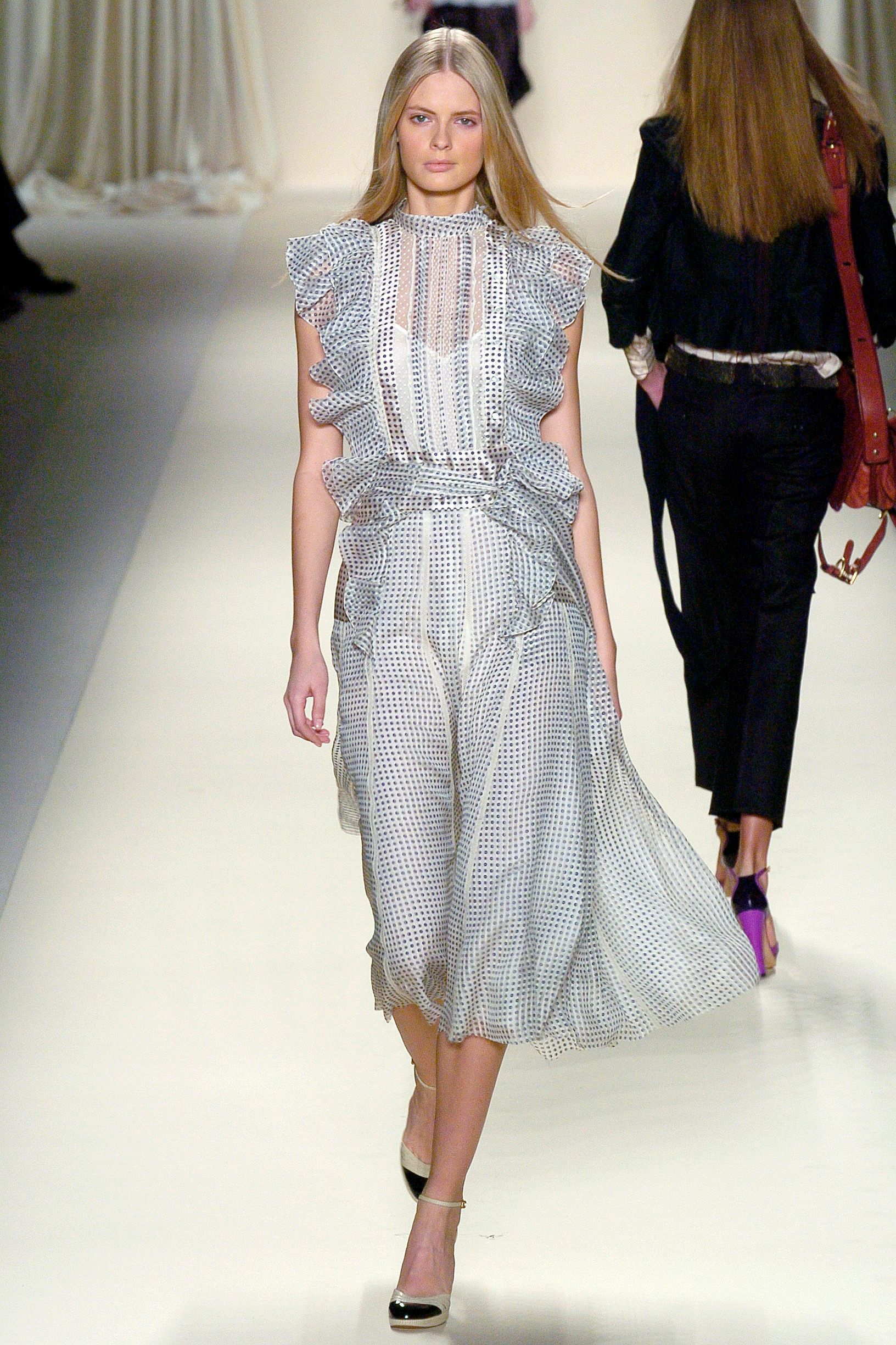 Chloé F/W 05 Look 332