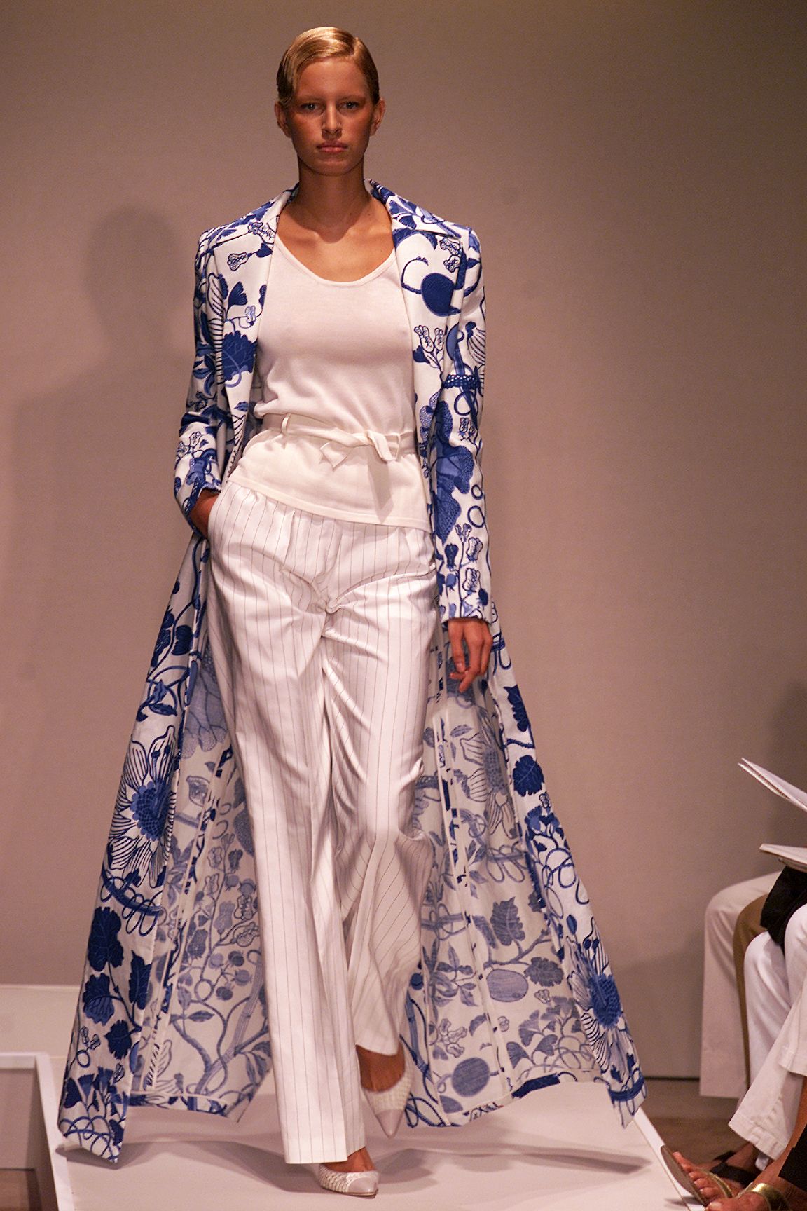 Bill Blass S/S 02 Look 132