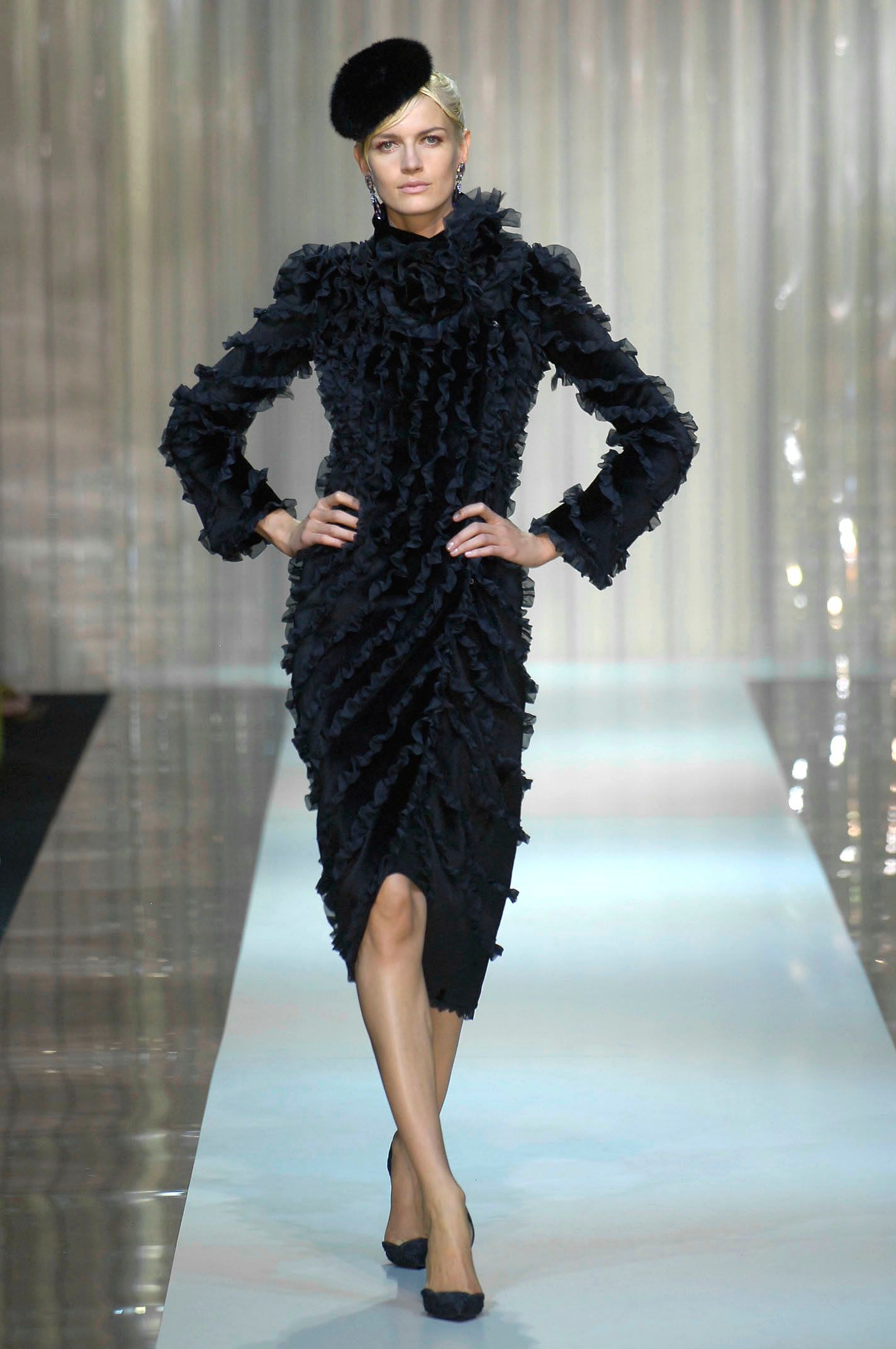 Armani Privé F/W 06 Couture Look 235