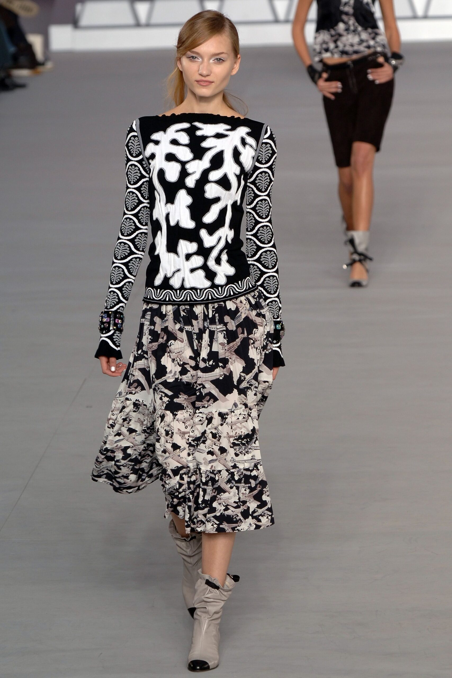 Chanel S/S 06 Look 218