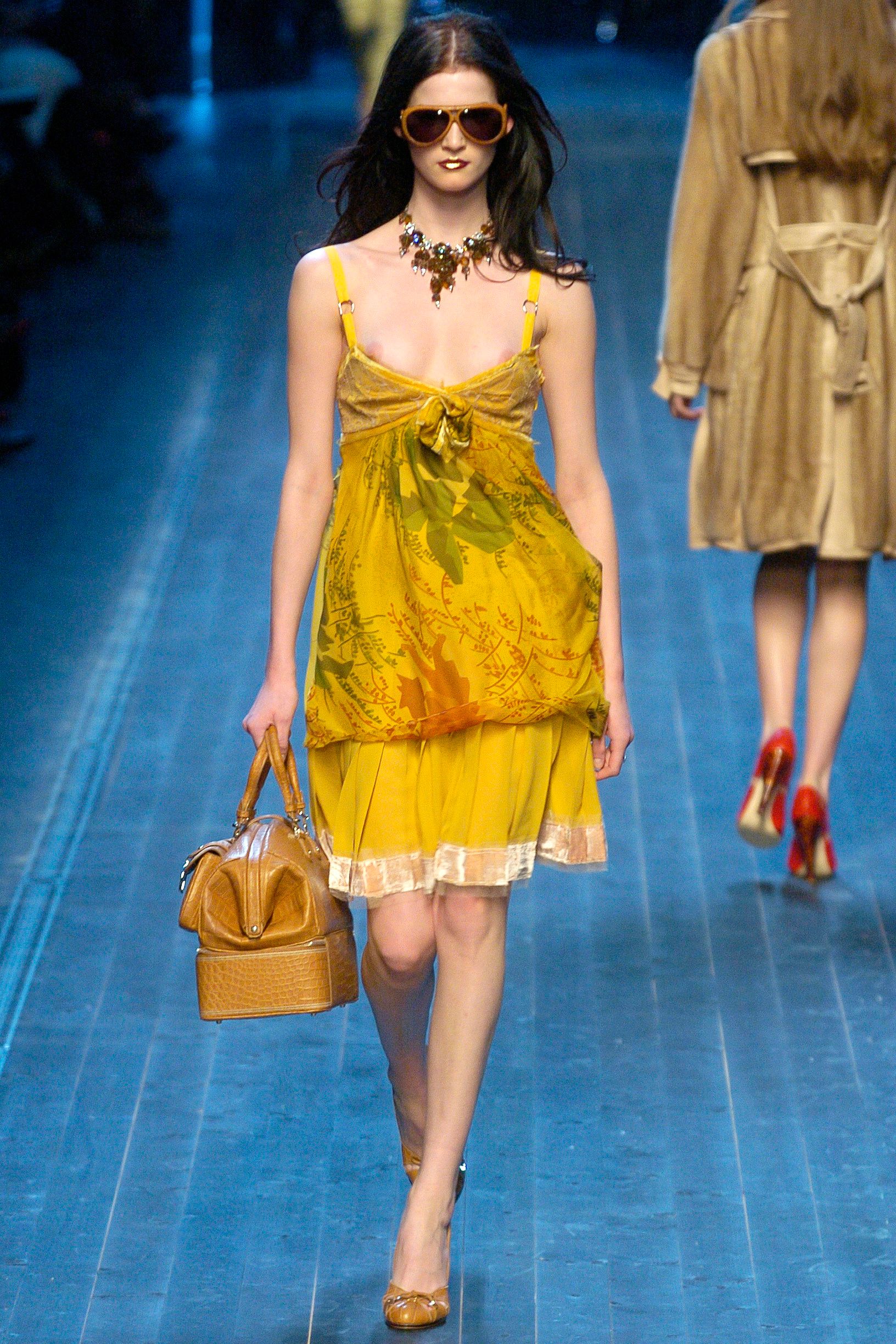 Christian Dior F/W 05 Look 382