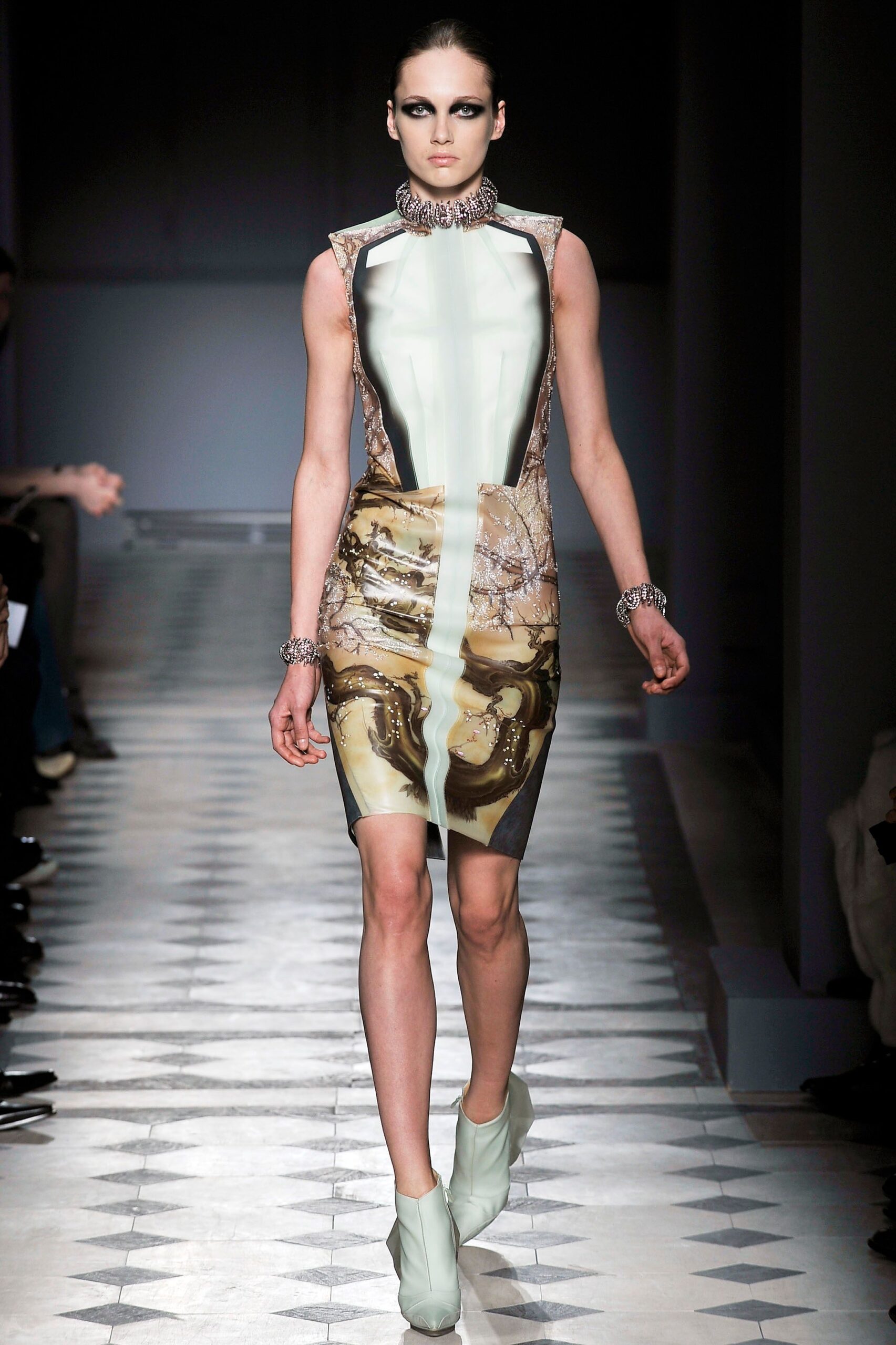 Balenciaga F/W 08 Look 208