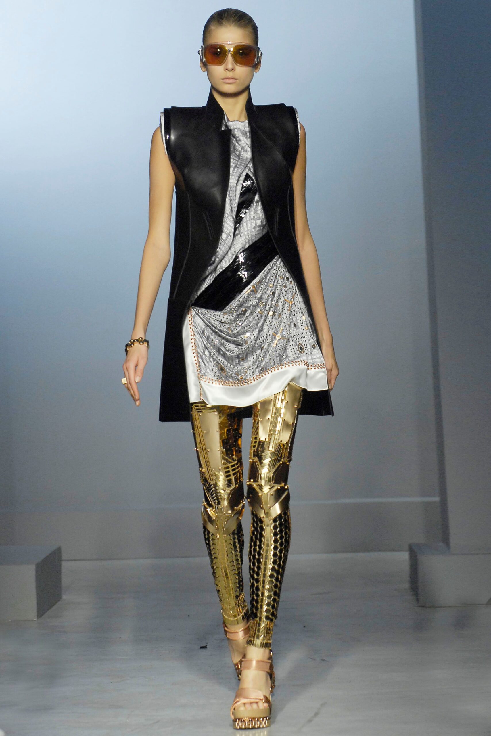 Balenciaga S/S 07 Look 334