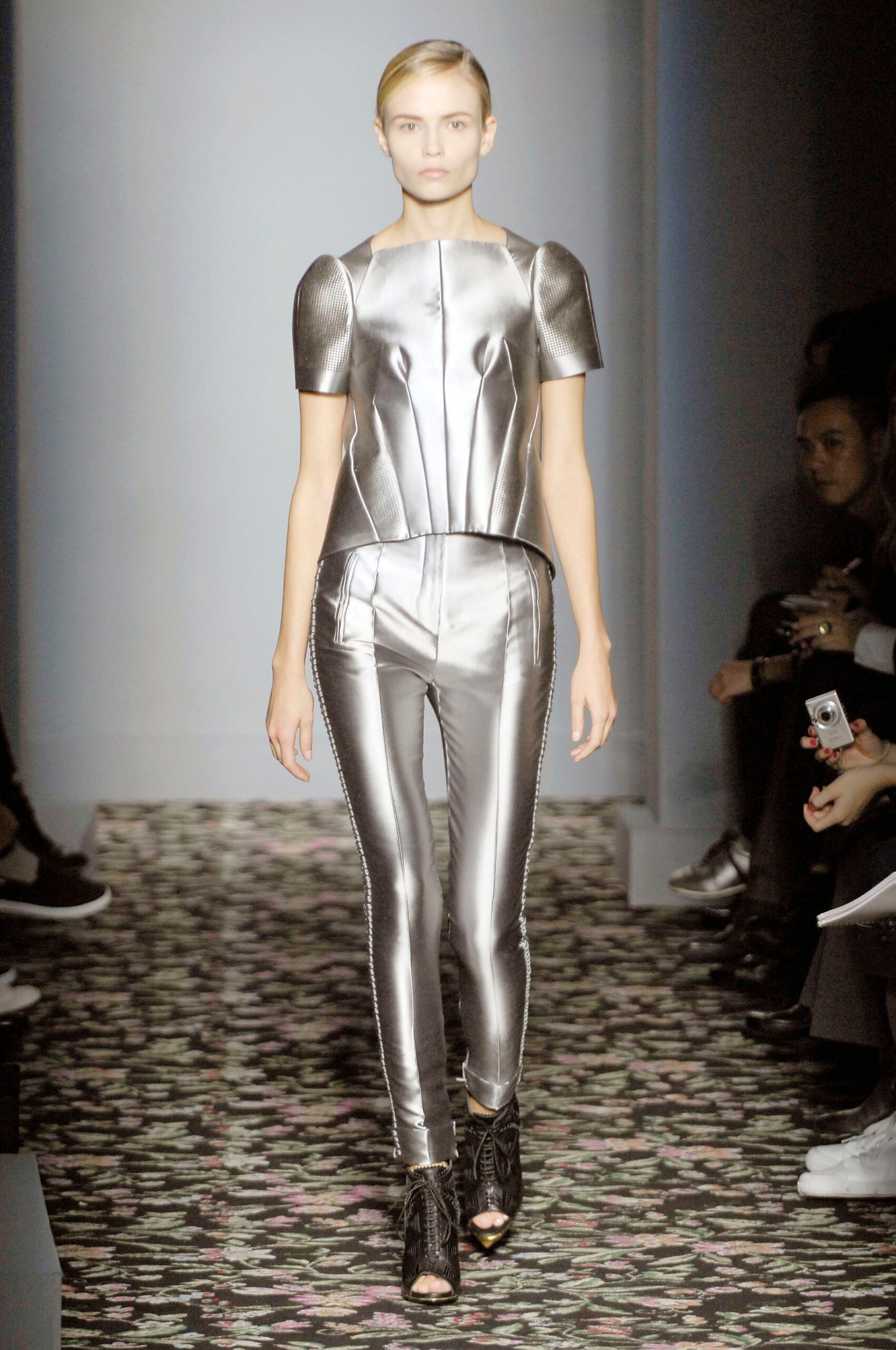Balenciaga S/S 08 Look 256