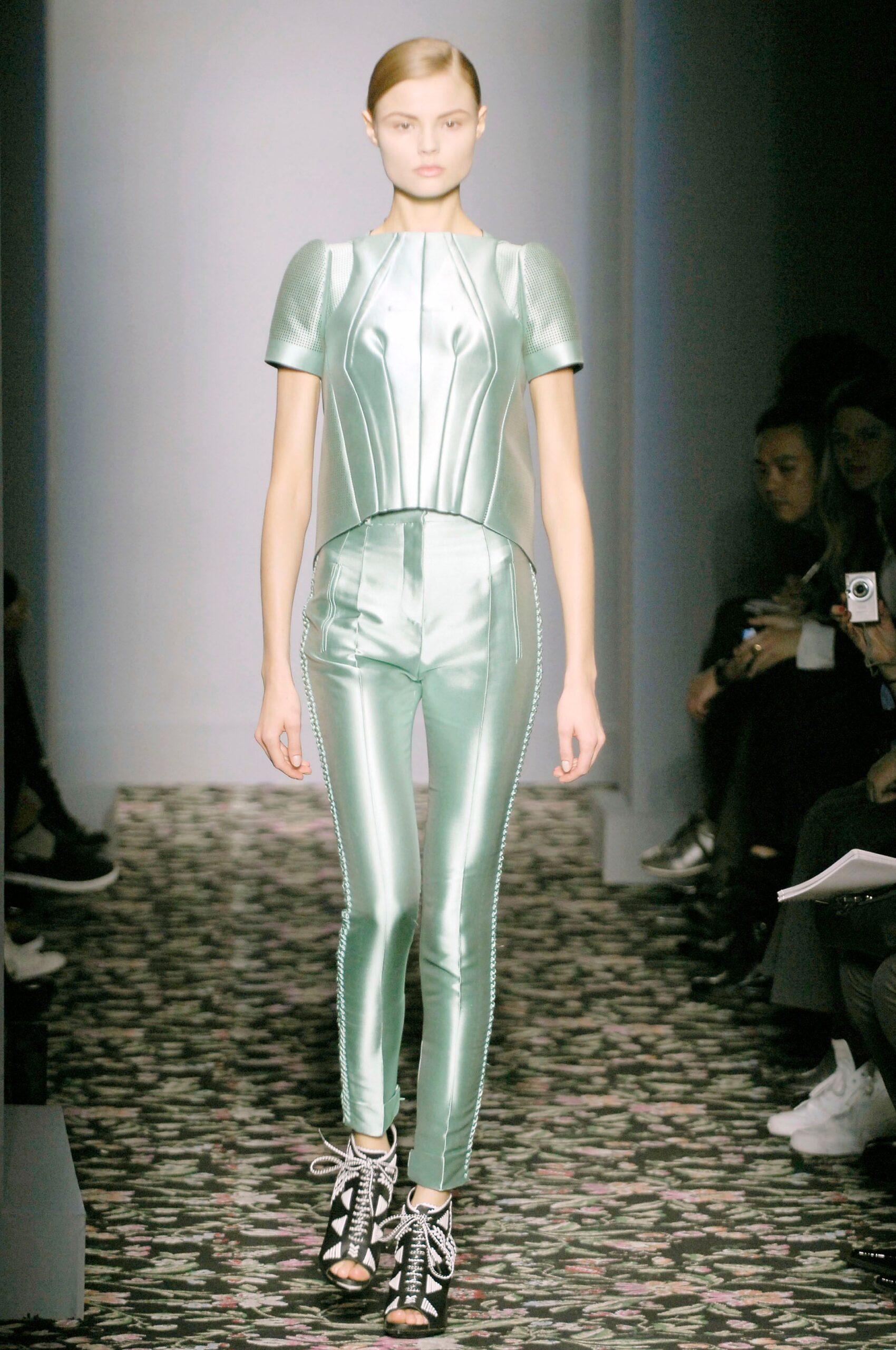 Balenciaga S/S 08 Look 265