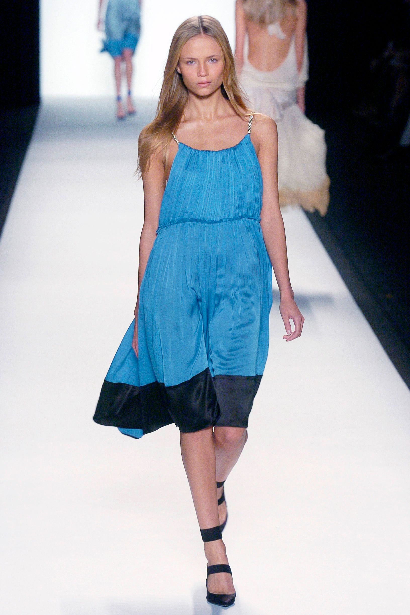Chloé S/S 05 Look 370