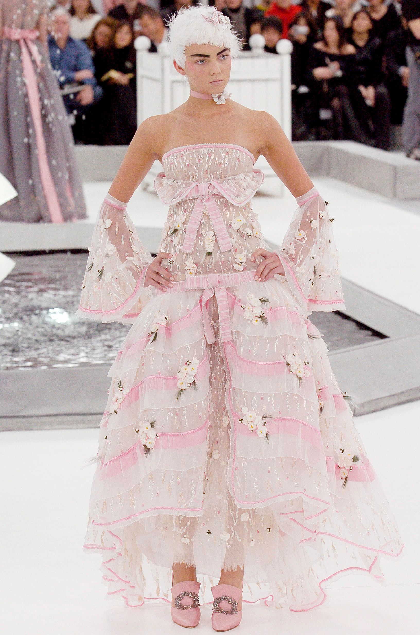 Chanel S/S 05 Couture Look 383