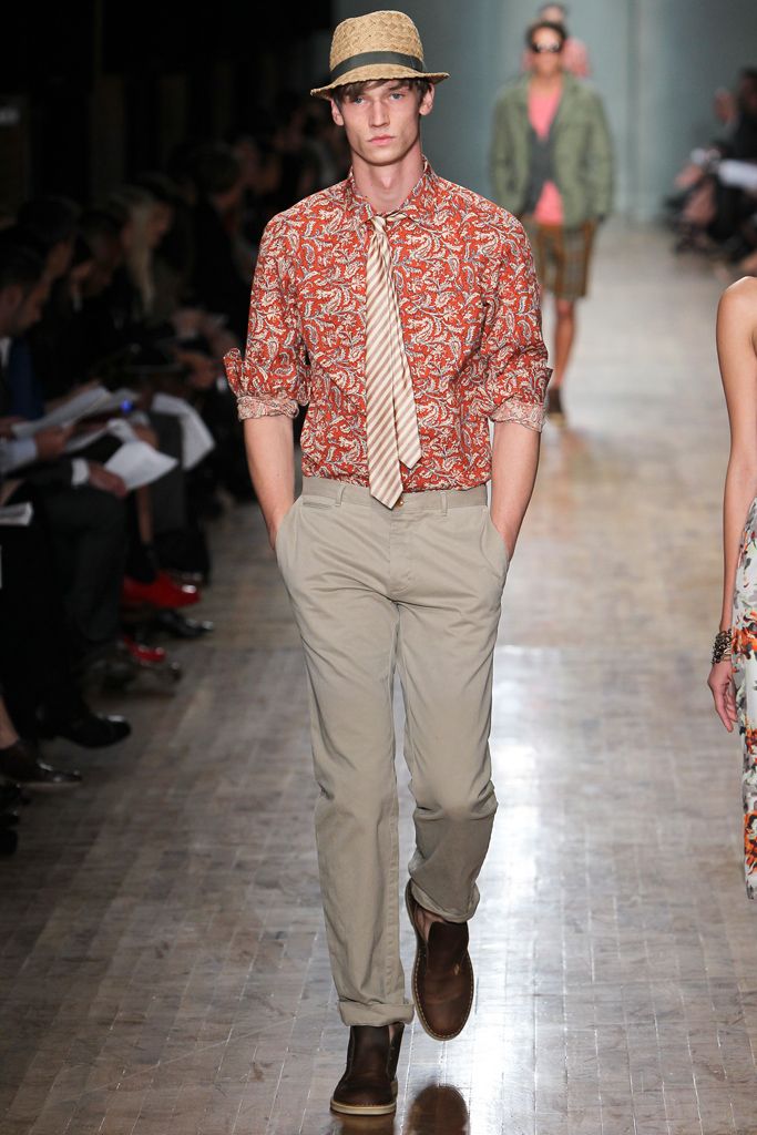 Banana Republic S/S 11 Look 250
