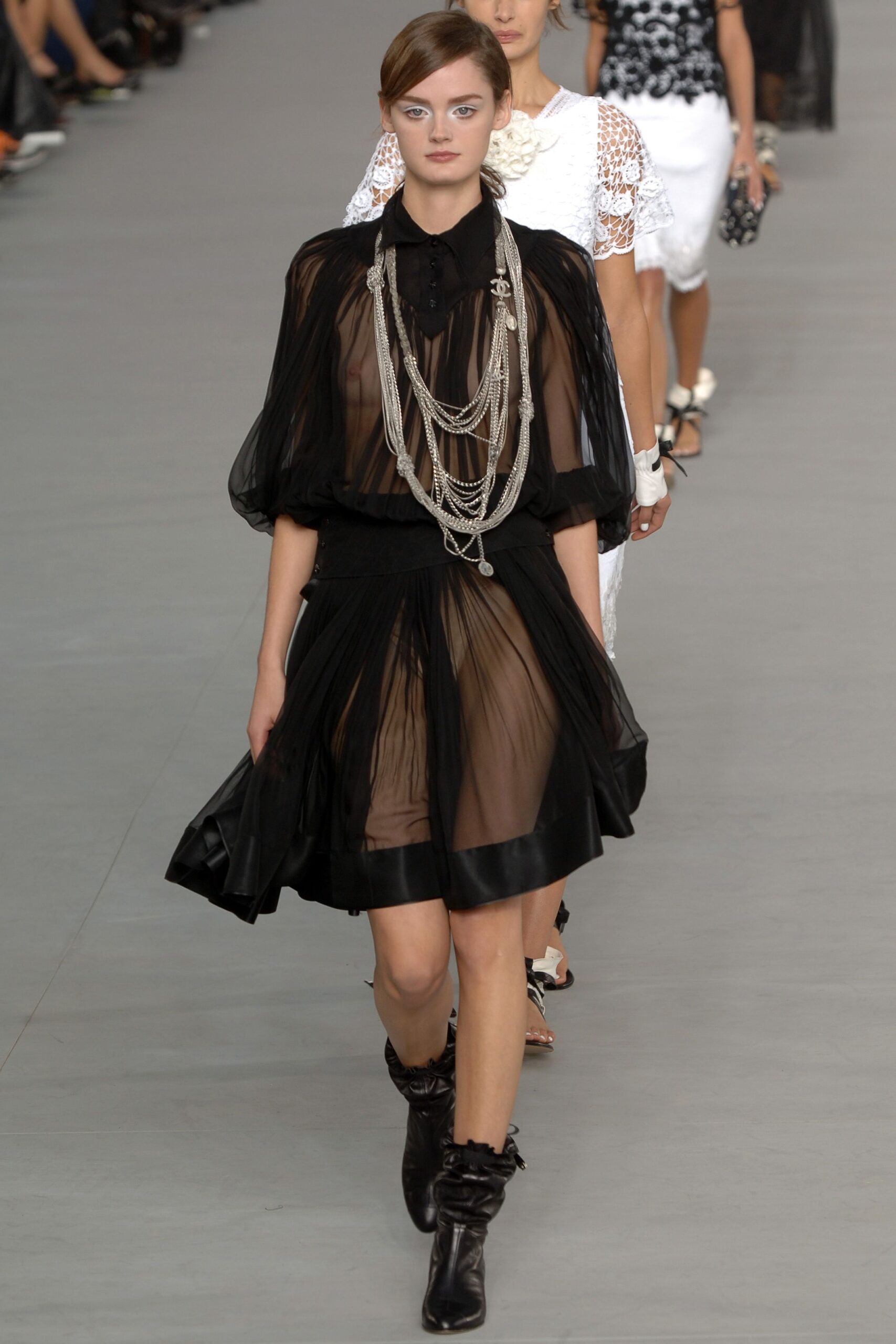 Chanel S/S 06 Look 363