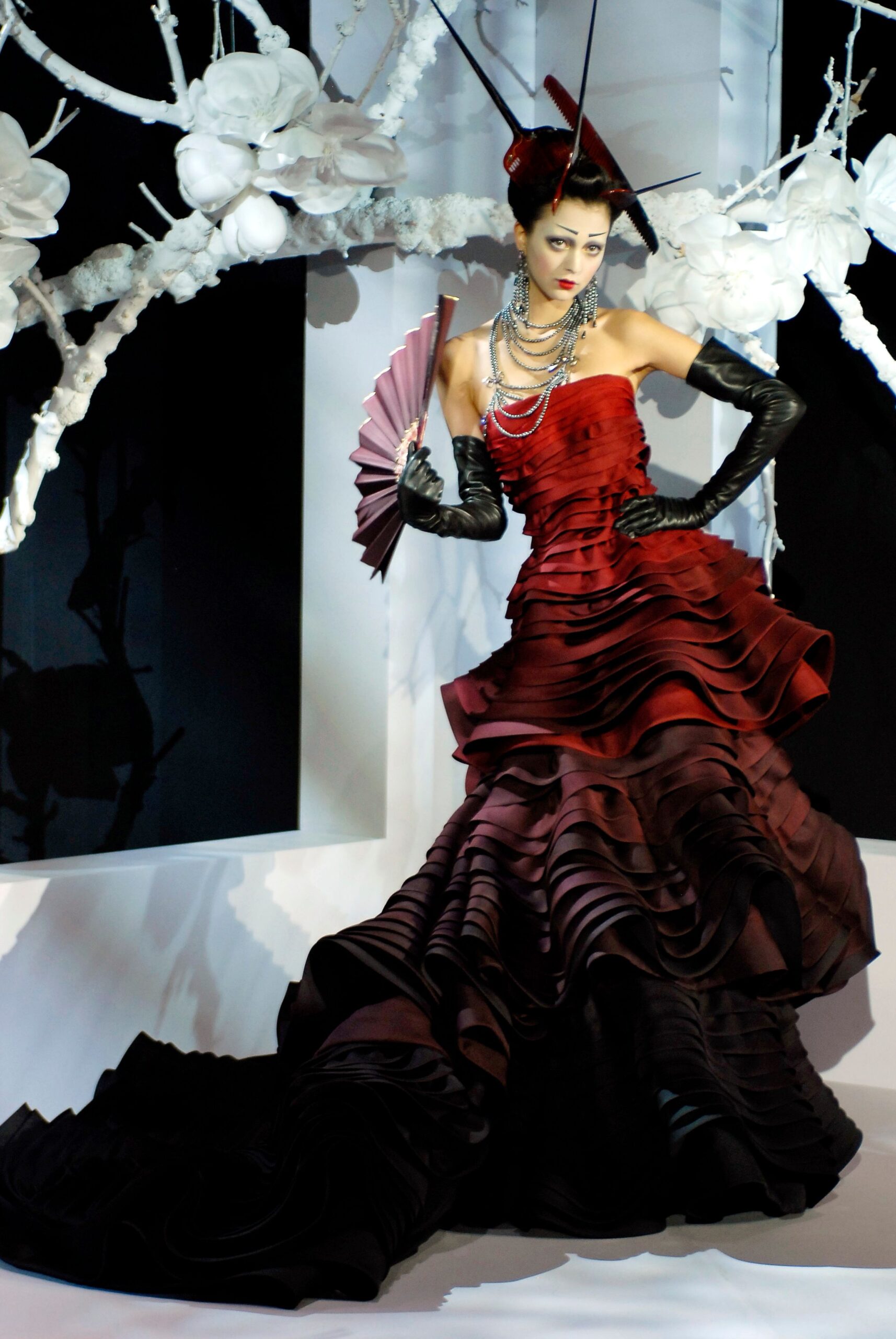 Christian Dior S/S 07 Couture Look 366
