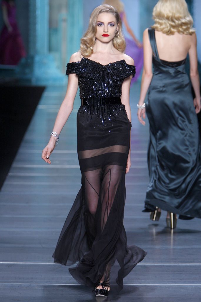 Christian Dior S/S 10 Look 239