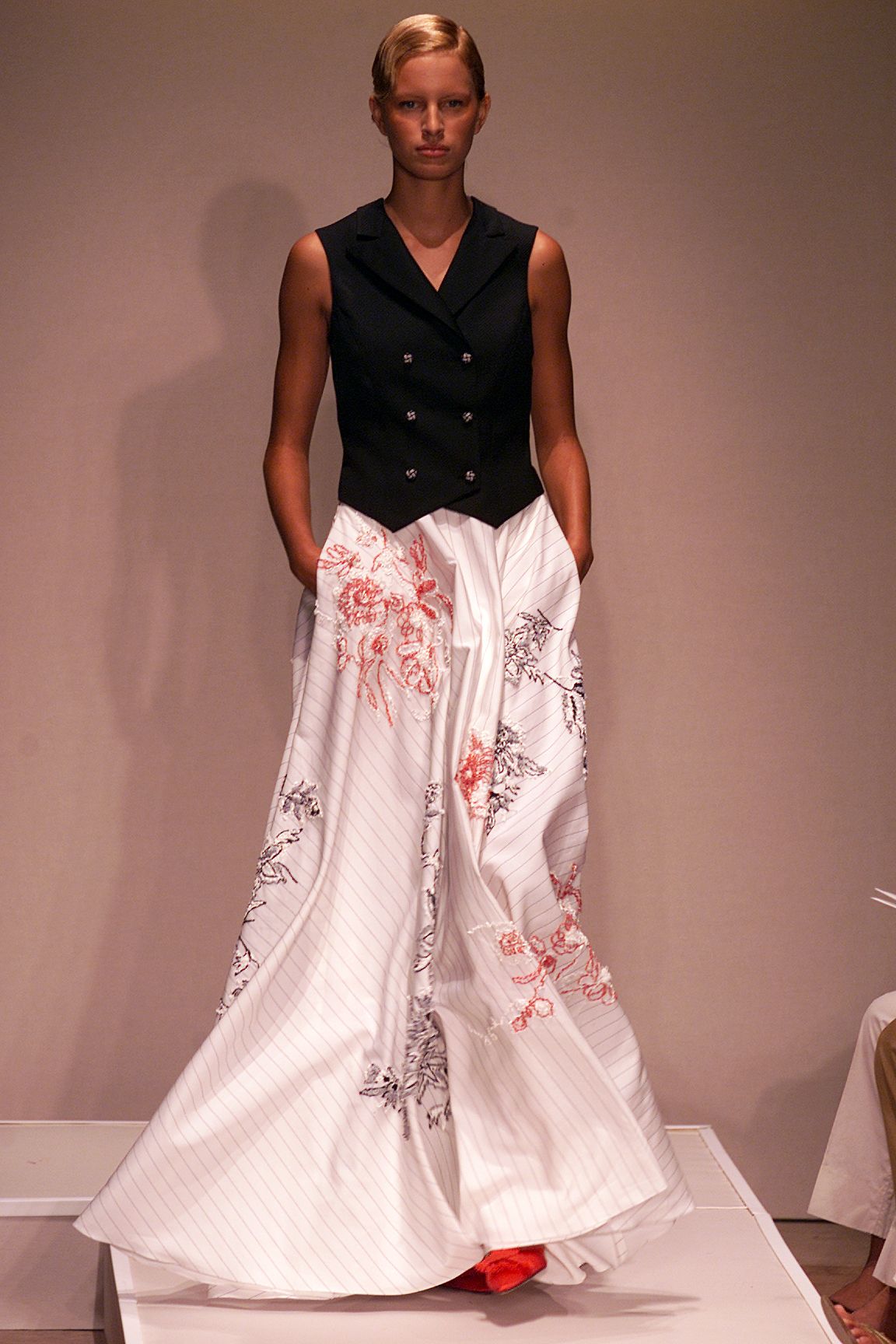 Bill Blass S/S 02 Look 237