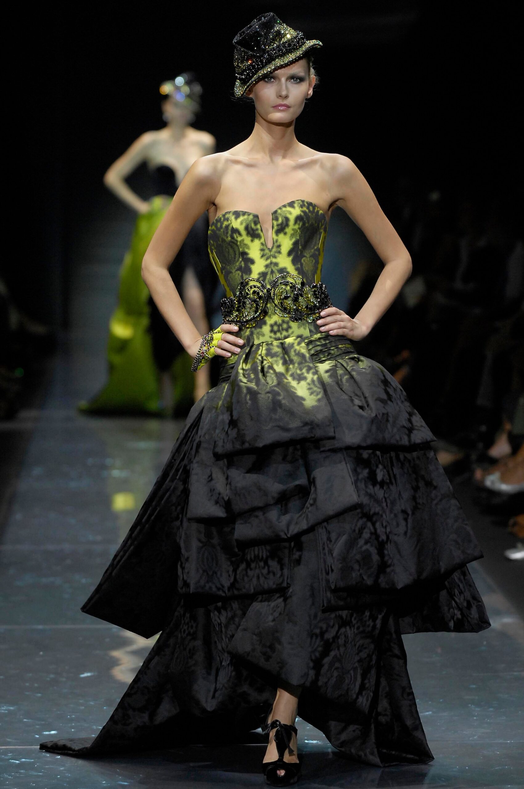 Armani Privé F/W 07 Couture Look 470