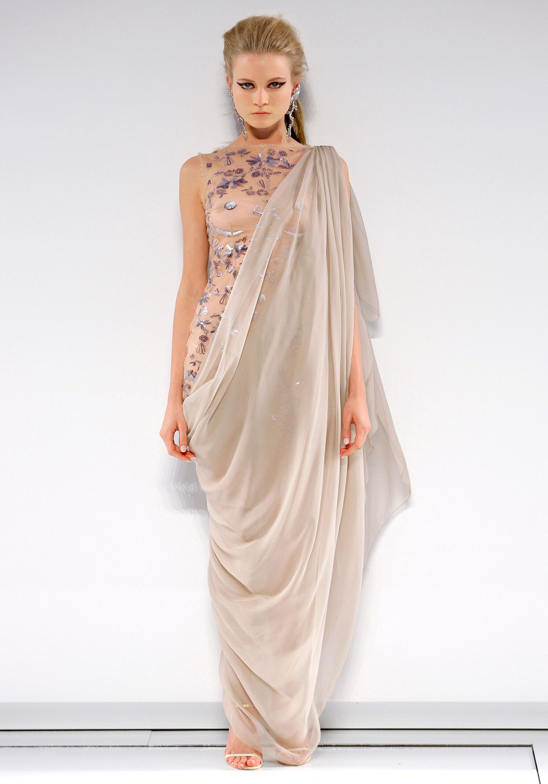Chanel F/W 09 Couture Look 554