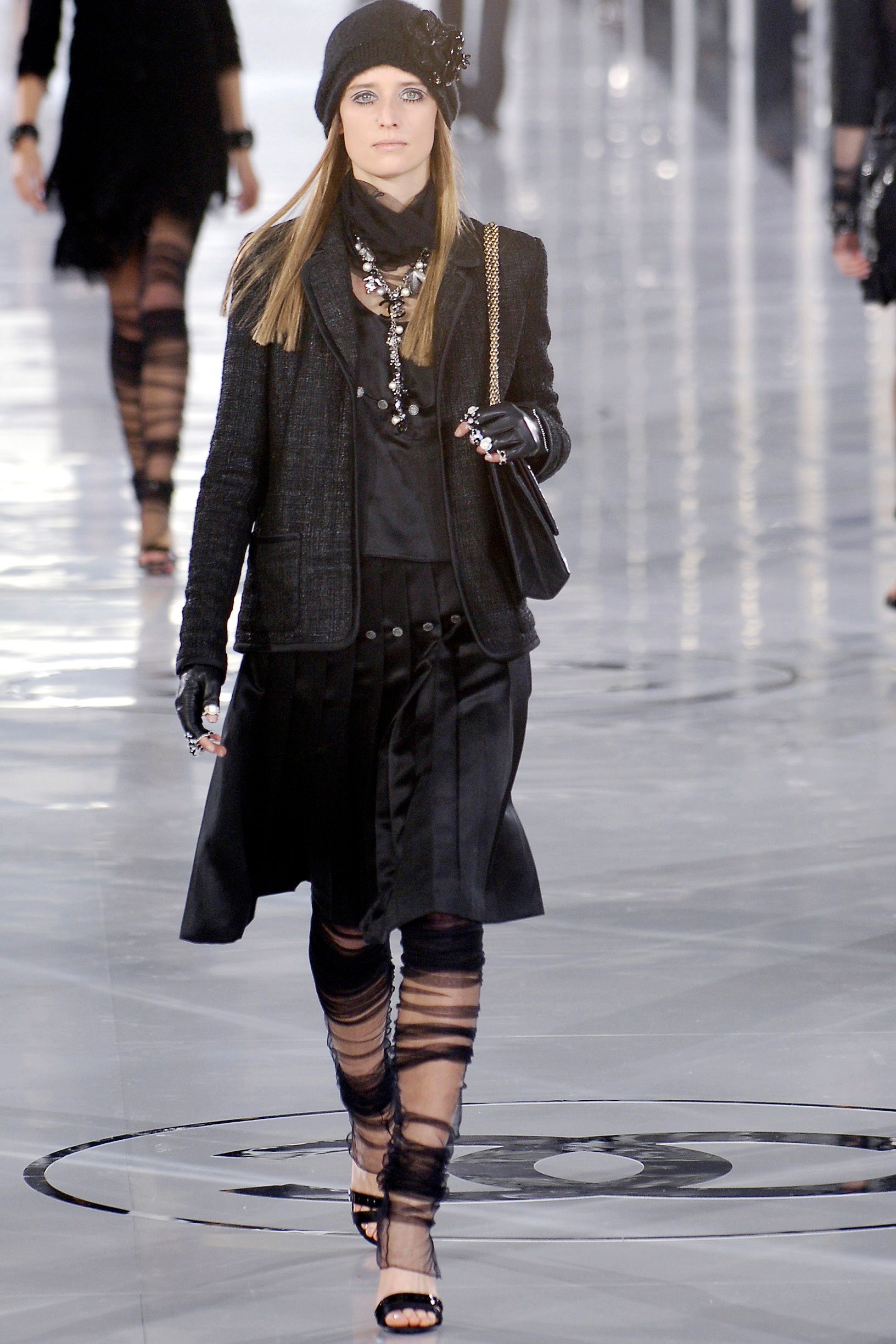 Chanel F/W 05 Look 498