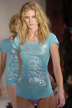 Buddhist Punk S/S 05 Look 305