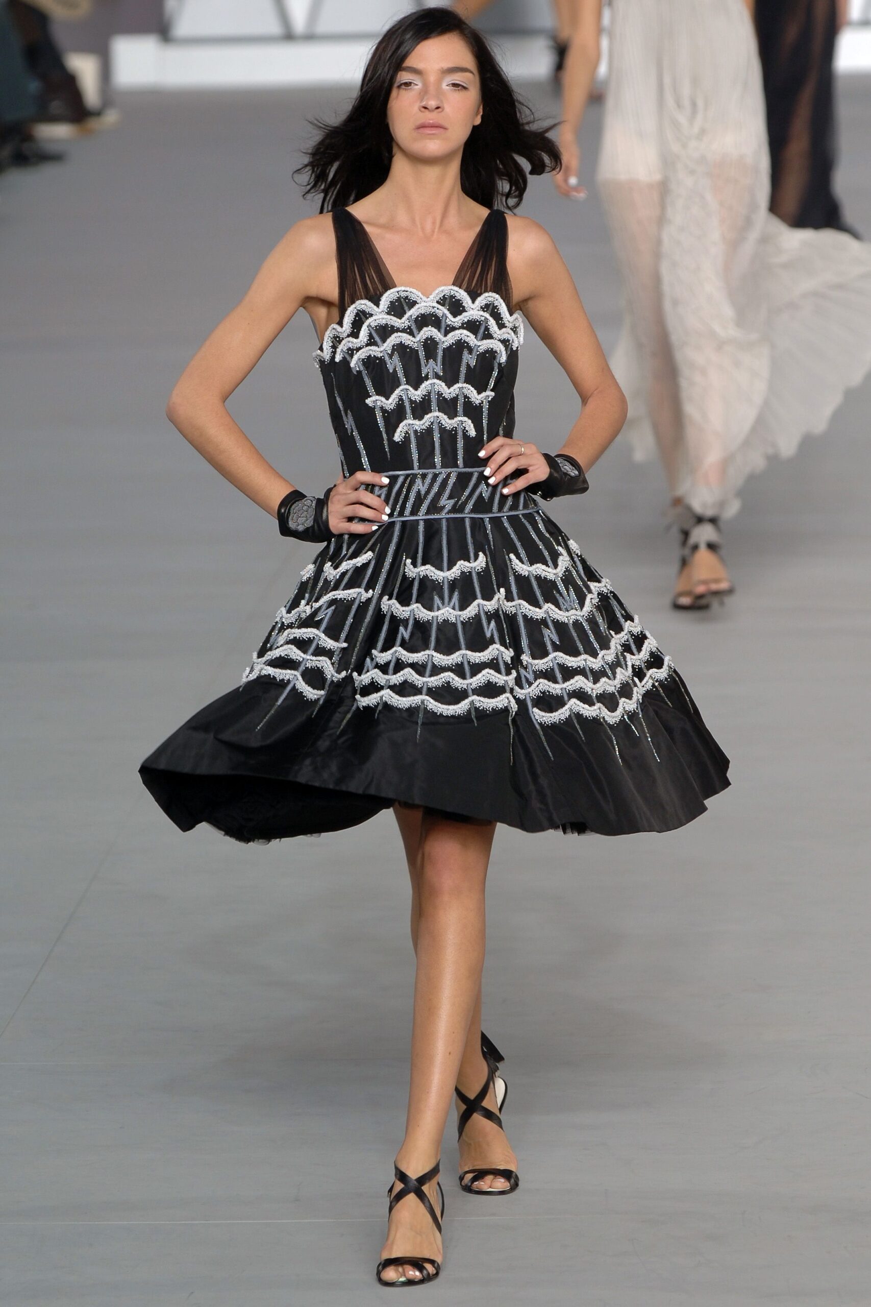 Chanel S/S 06 Look 609