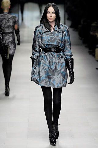Burberry F/W 07 Look 313