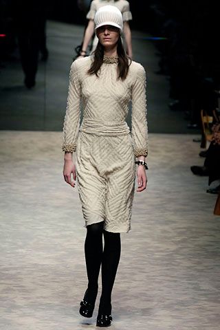 Burberry F/W 06 Look 276